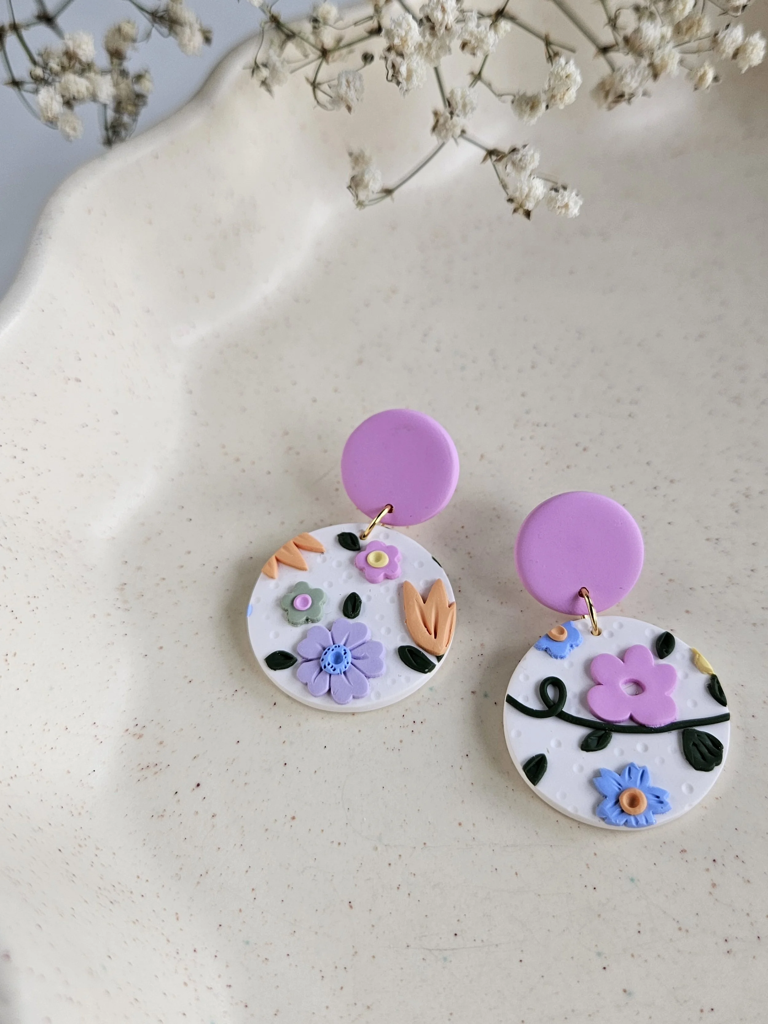 Sage Dangles in "Secret Garden"