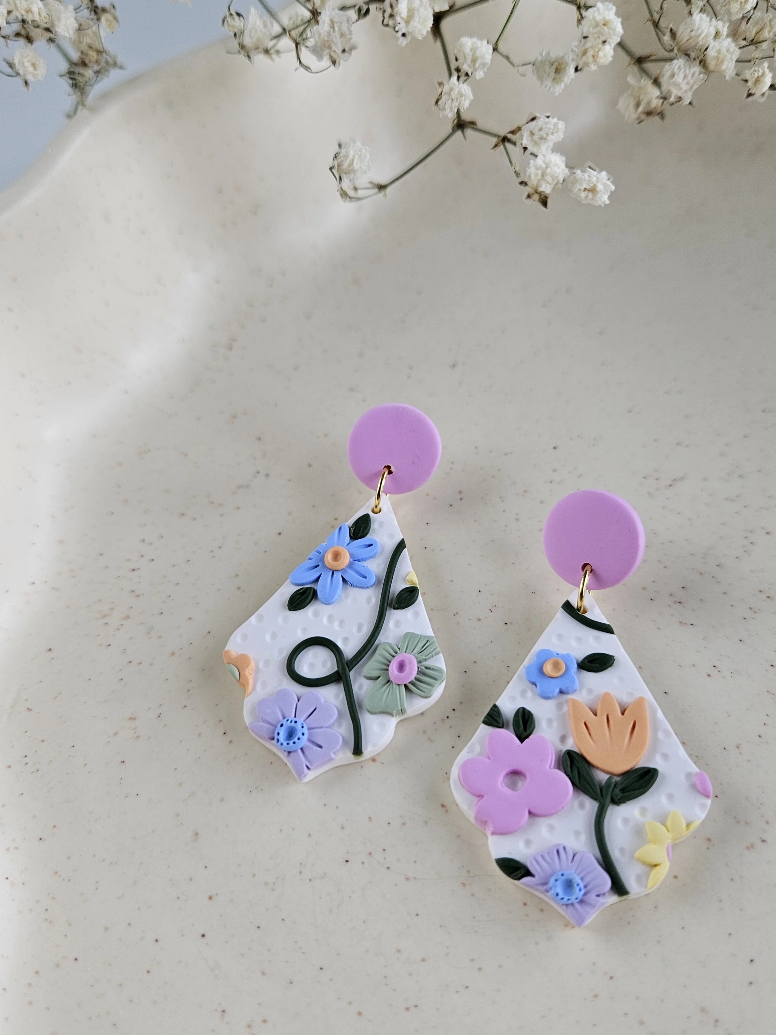 Delilah Dangles in "Secret Garden"