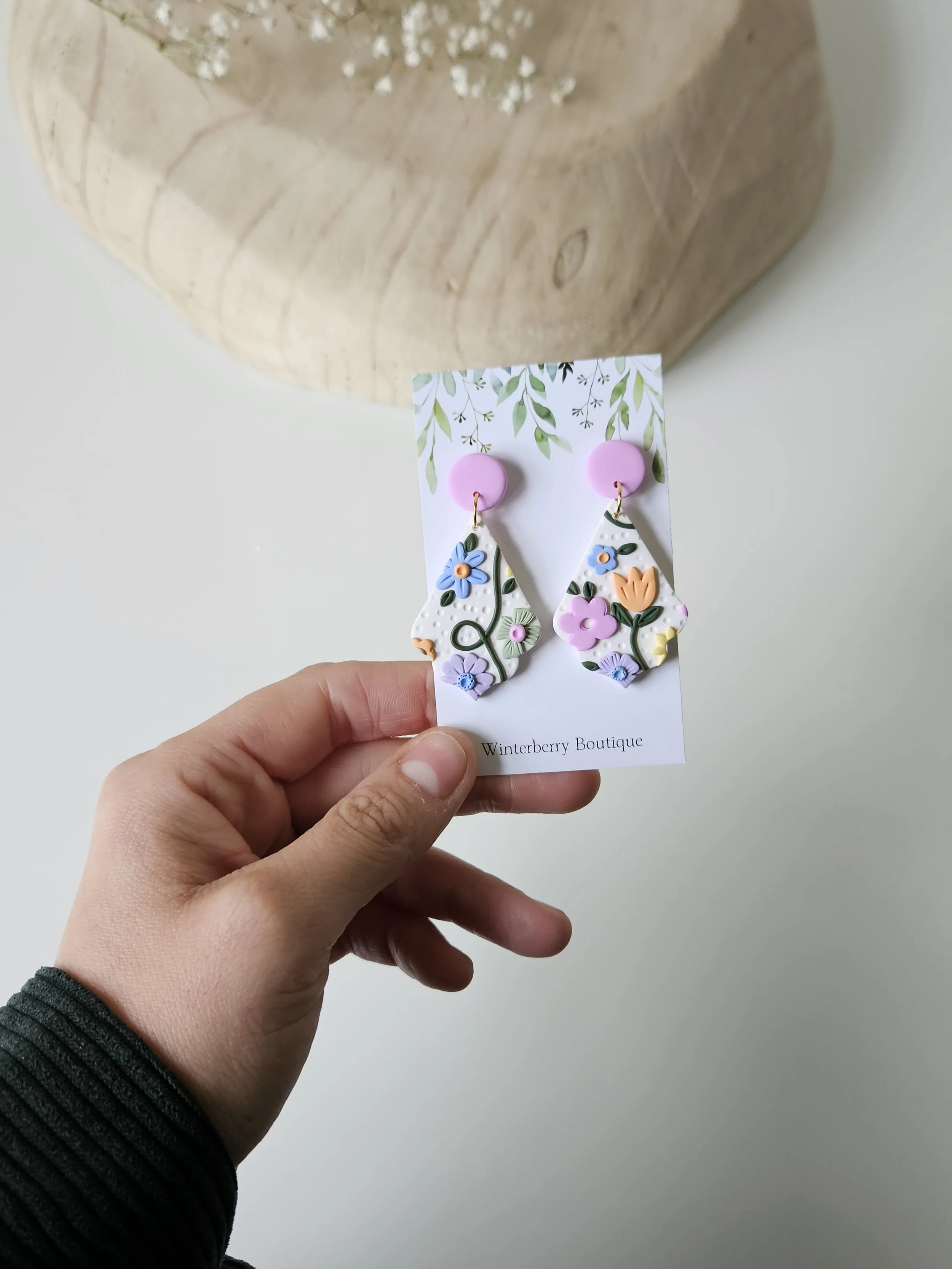 Delilah Dangles in "Secret Garden"