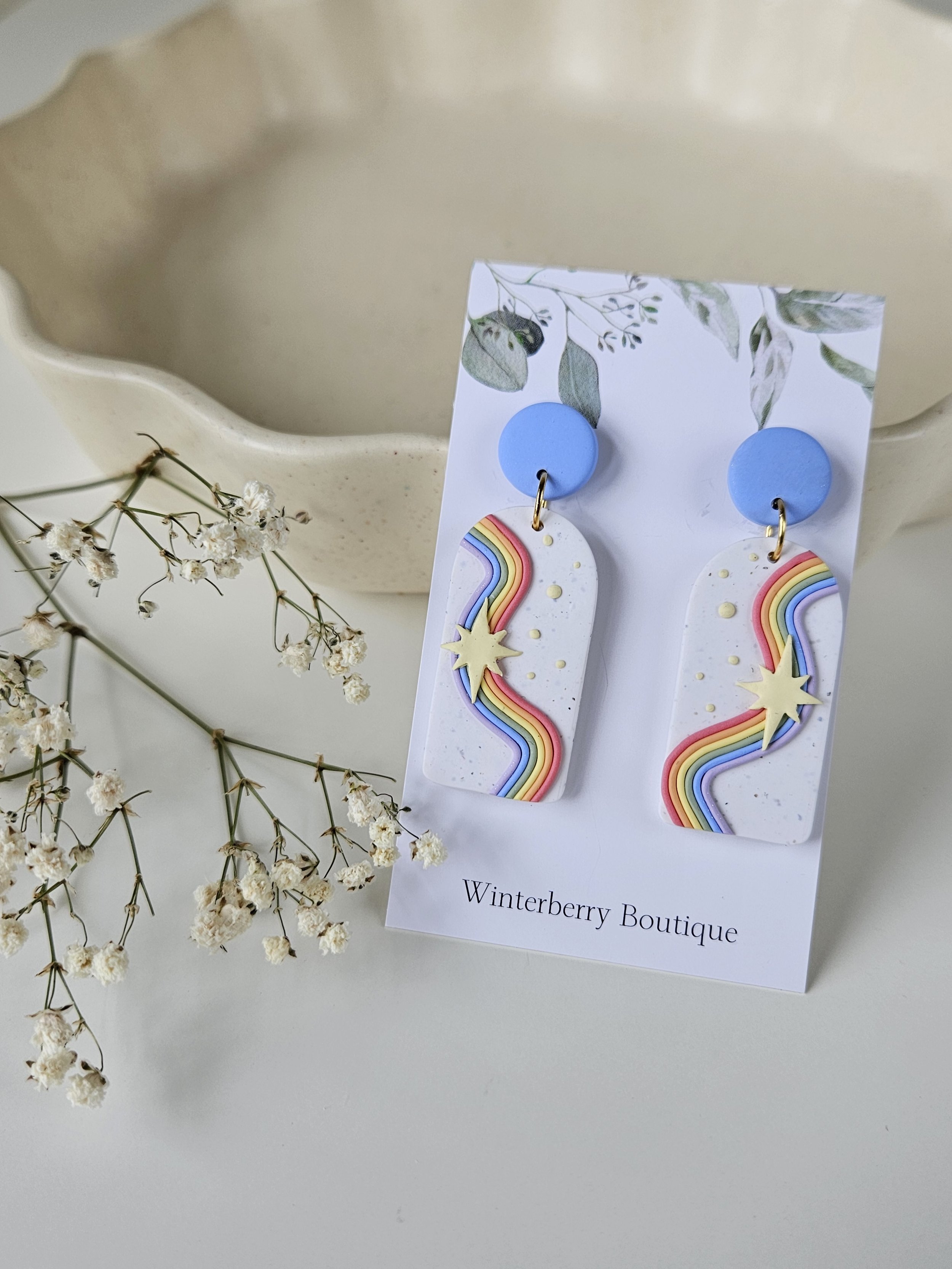 Josie Dangles in "Over the Rainbow"