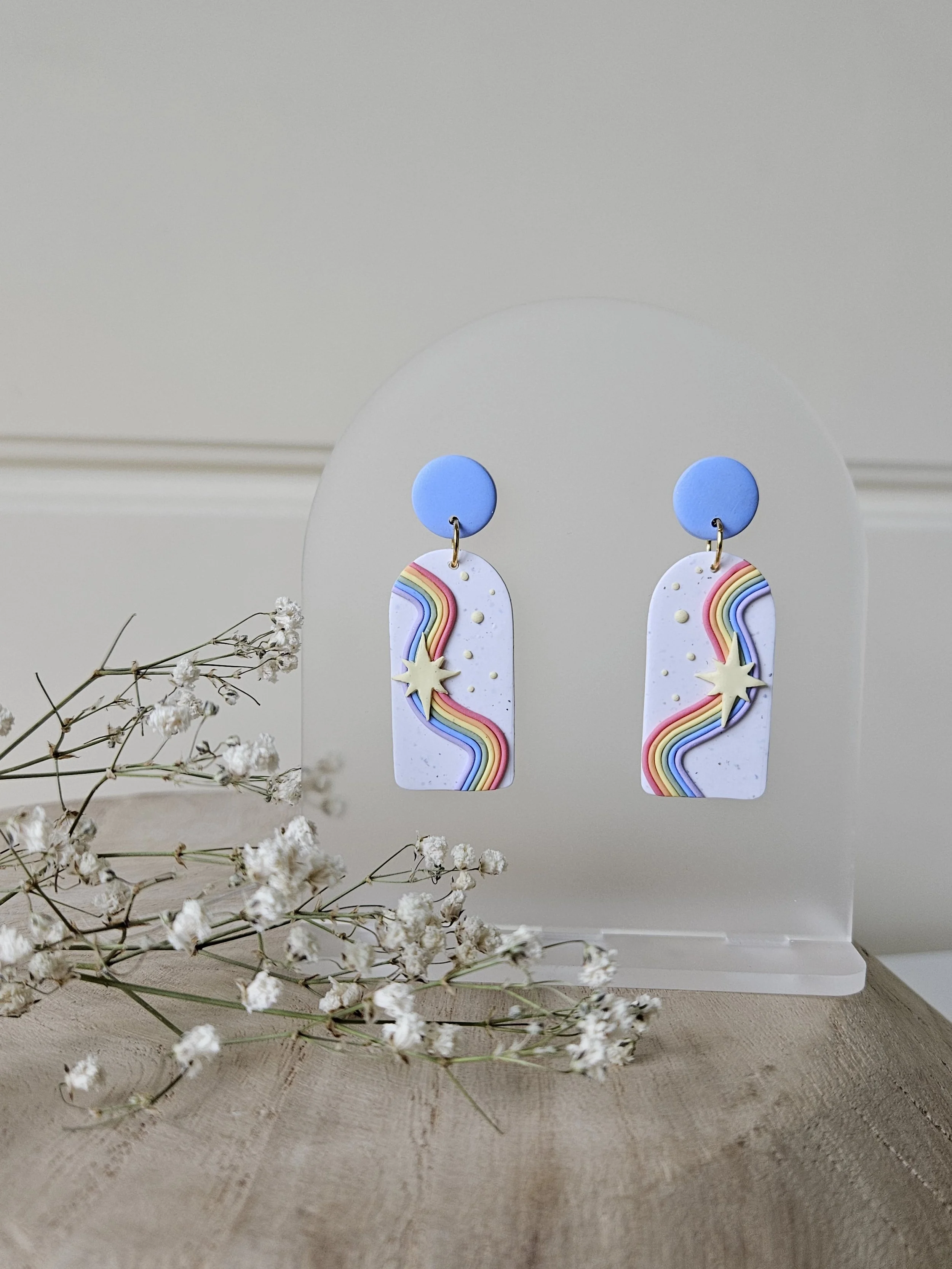 Josie Dangles in "Over the Rainbow"