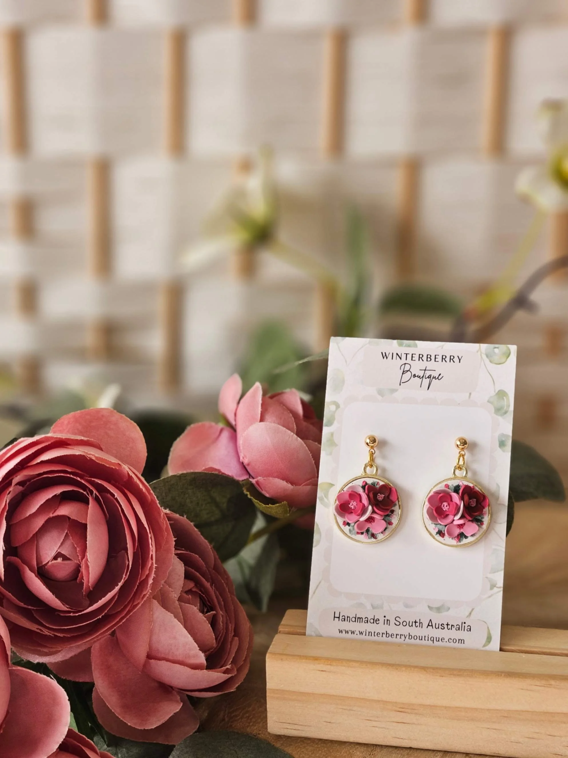 polymer-clay-pink-floral-pendant-earrings-gold-winterberry-boutique-australia.jpg