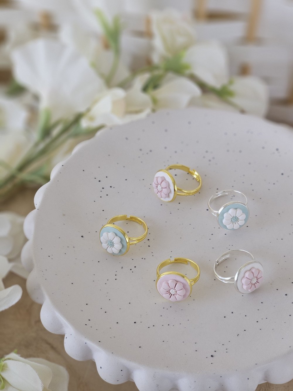 polymer-clay-pastel-flower-ring-set.jpg