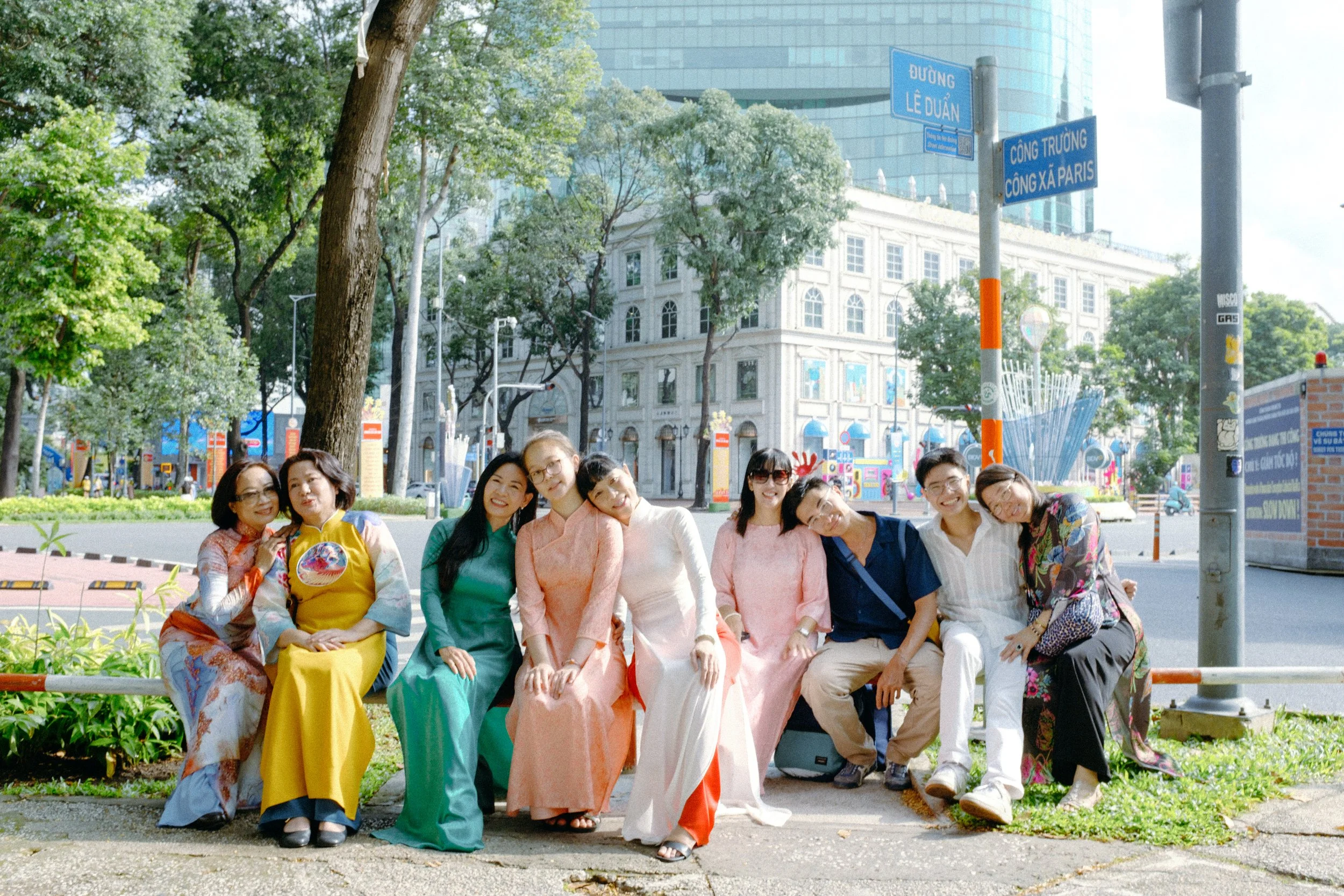 Tú, Khôi & Mẹs — Pham Si Luan Photography (35)