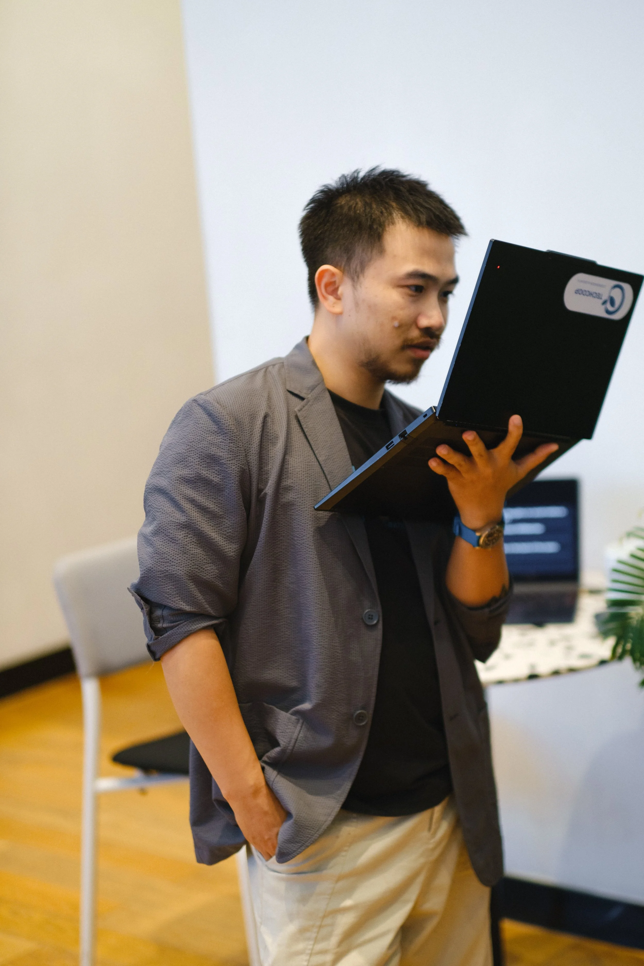 Build in Vietnam with OpenAI & AVV, At The Sentry C — Pham Si Luan Photography (108)