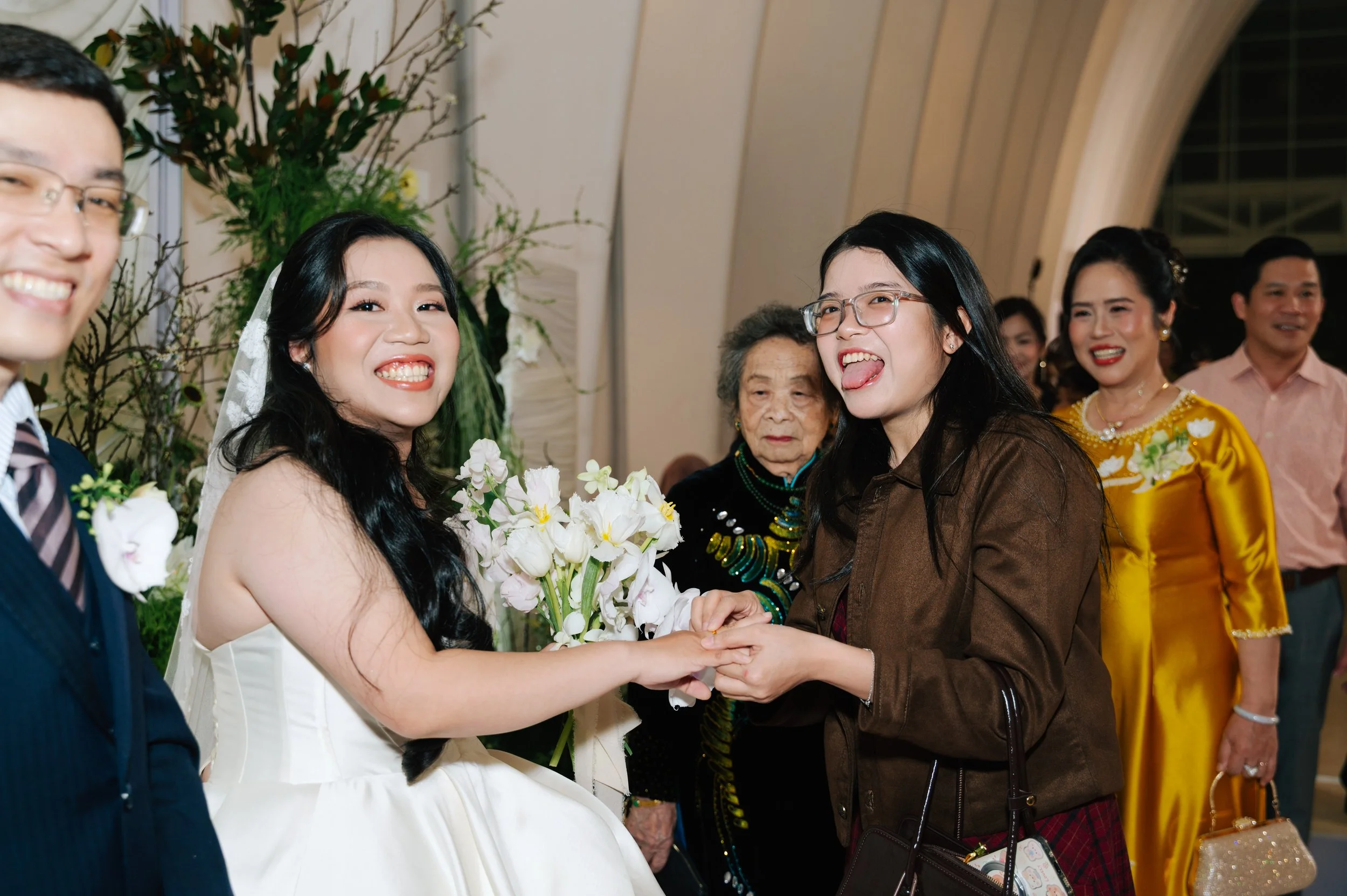 Thư & Toàn, Wedding Reception at White Palace — Pham Si Luan Photography (41)