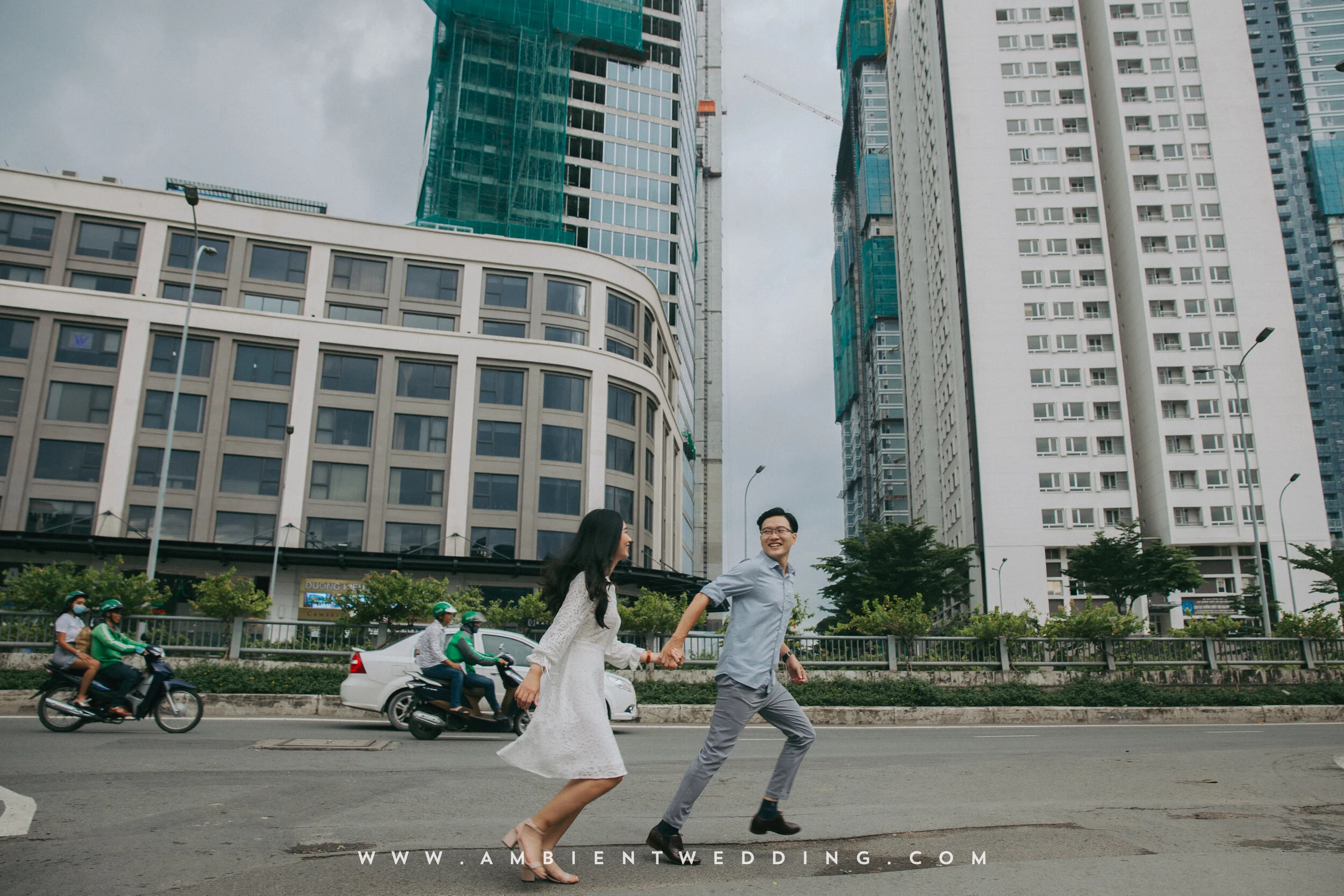 Ngân & Cường, Pre-wedding in Sài Gòn — Pham Si Luan Photography (21)