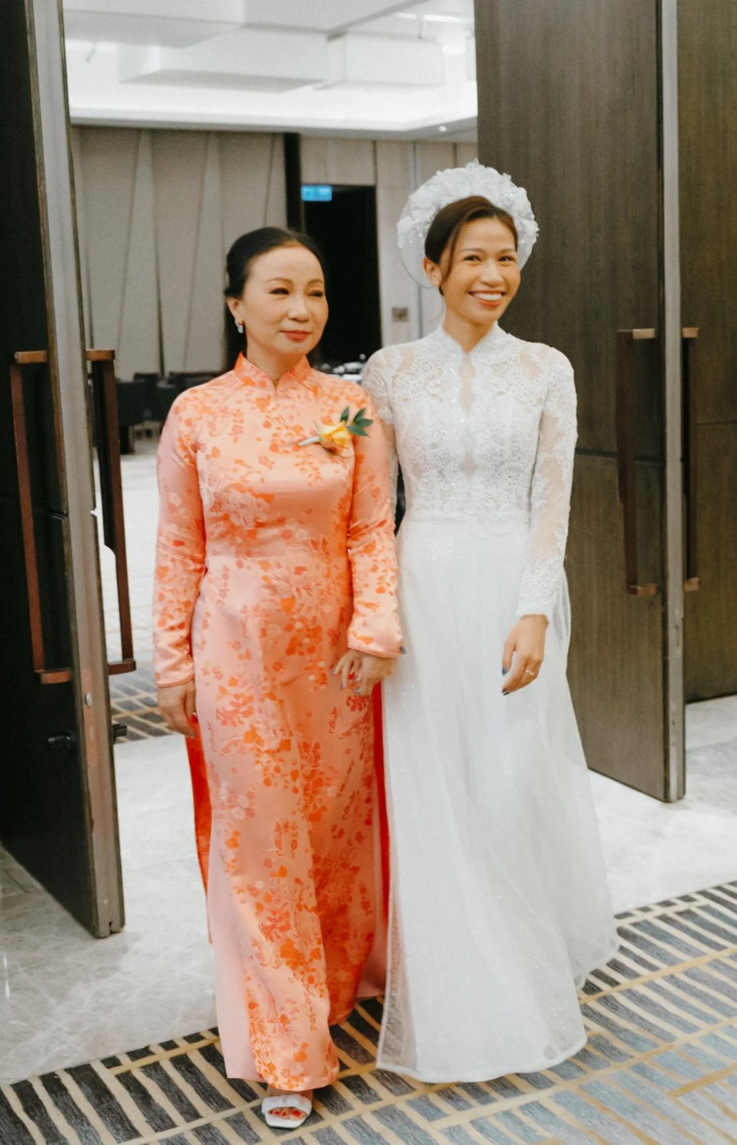 Kim Anh & Tuân, Wedding Day in Sài Gòn — Pham Si Luan Photography (17)