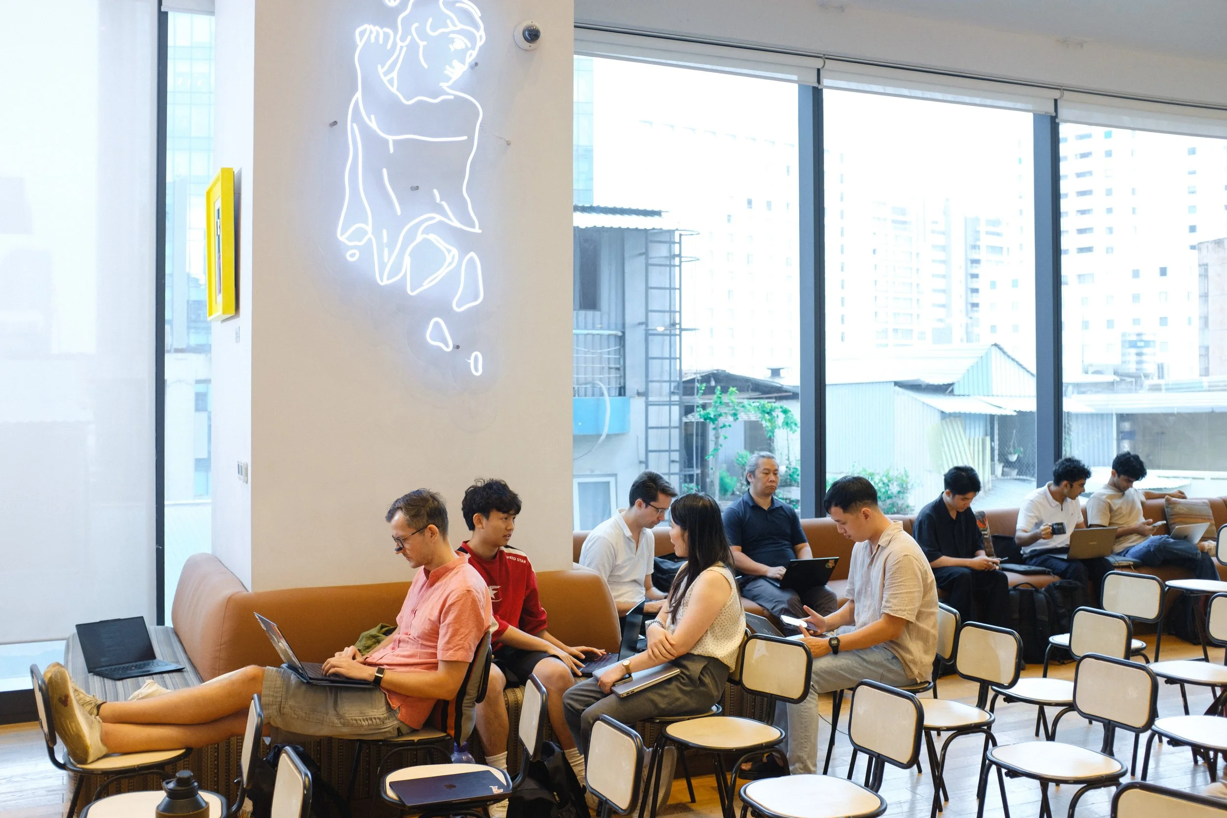 EC_PSL_TheSentryCHCMC_BuildinVietnam_OpenAIxAVV_0831.JPG