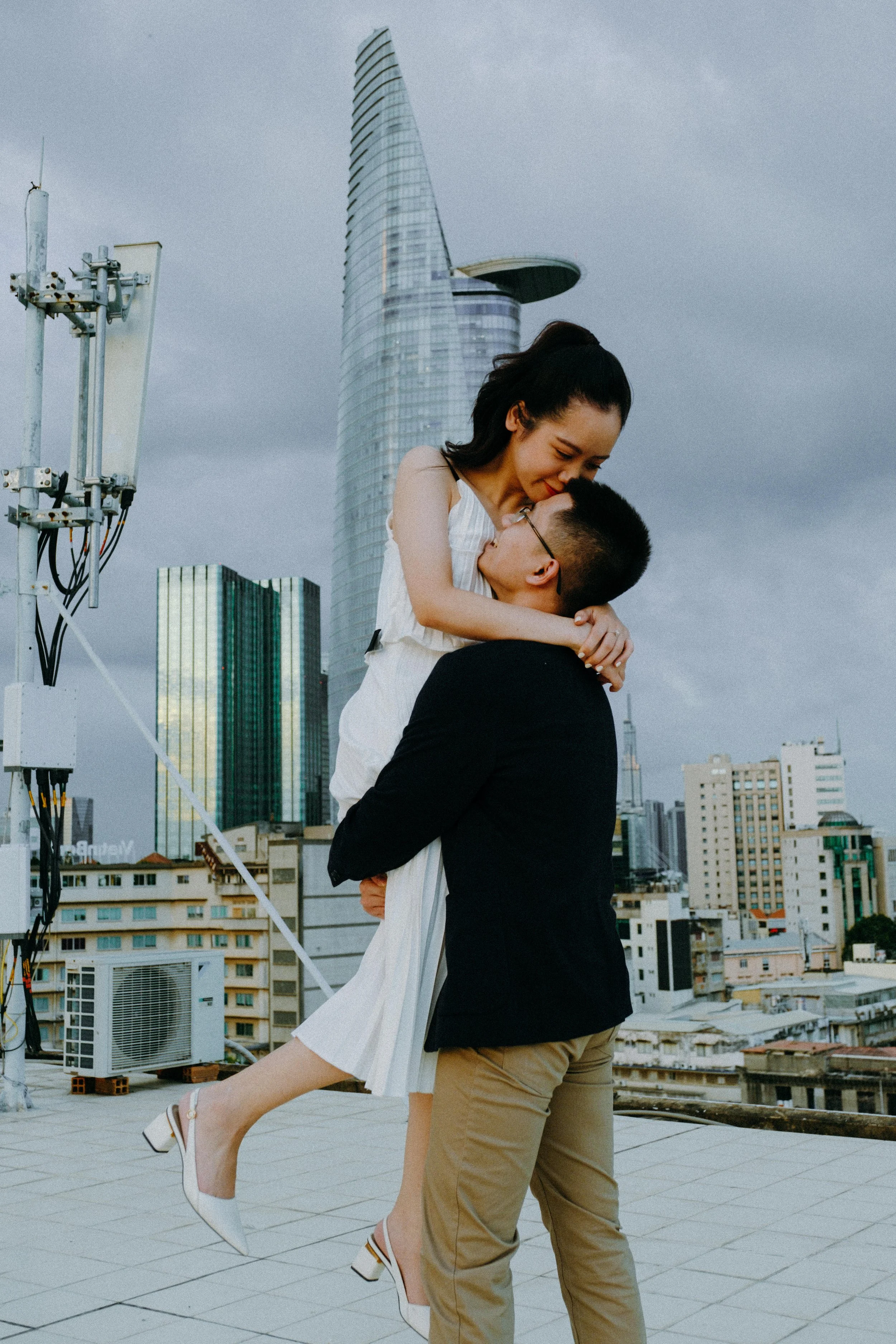 Phương & Nam, Pre-wedding Session in Sài Gòn — Pham Si Luan Photography (58)