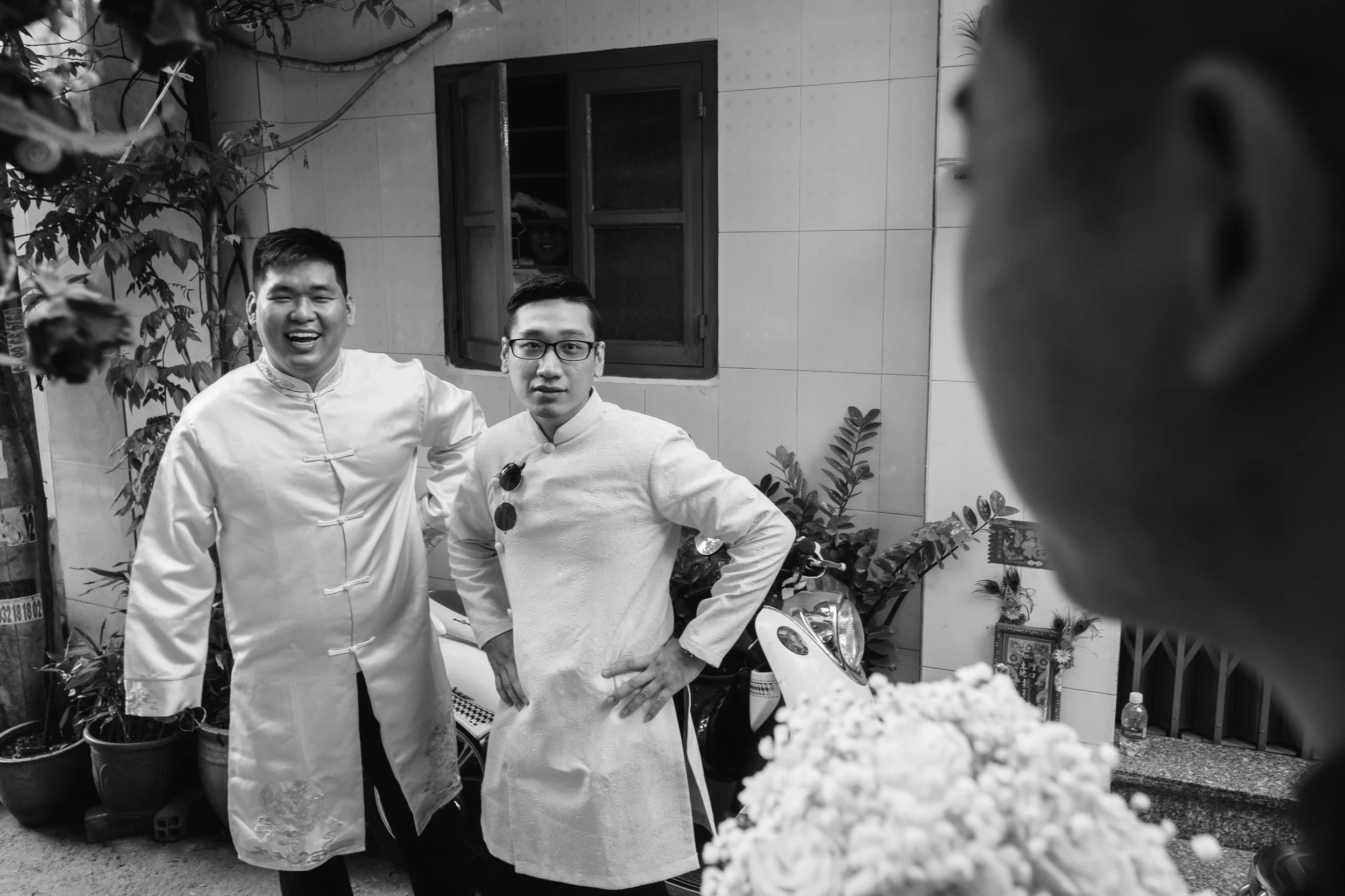 Thảo & Hào, Wedding Day in Sài Gòn — Pham Si Luan Photography (17)