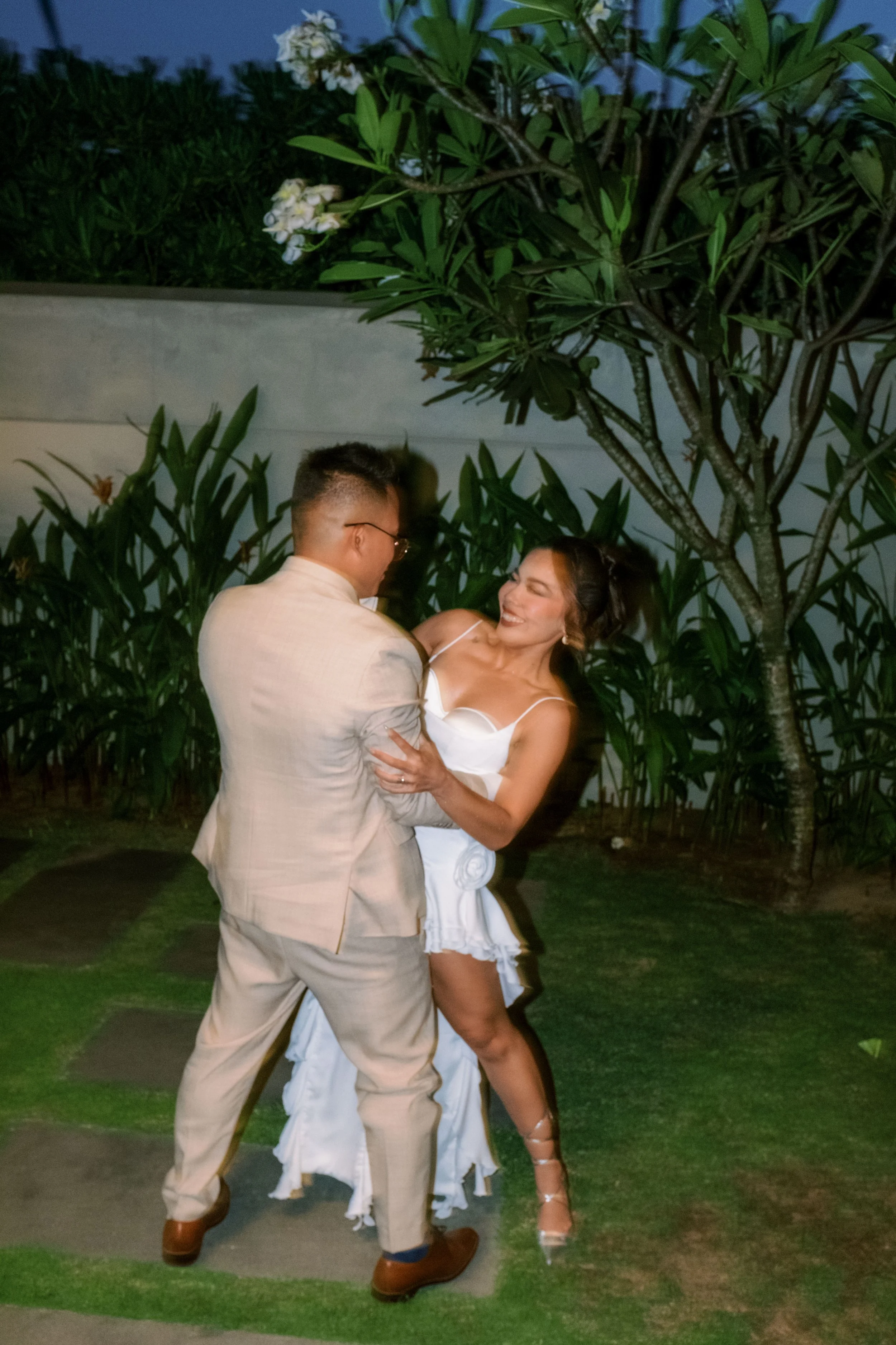 Thanh & Jo, Wedding Day in Quy Nhơn — Pham Si Luan Photography (107)