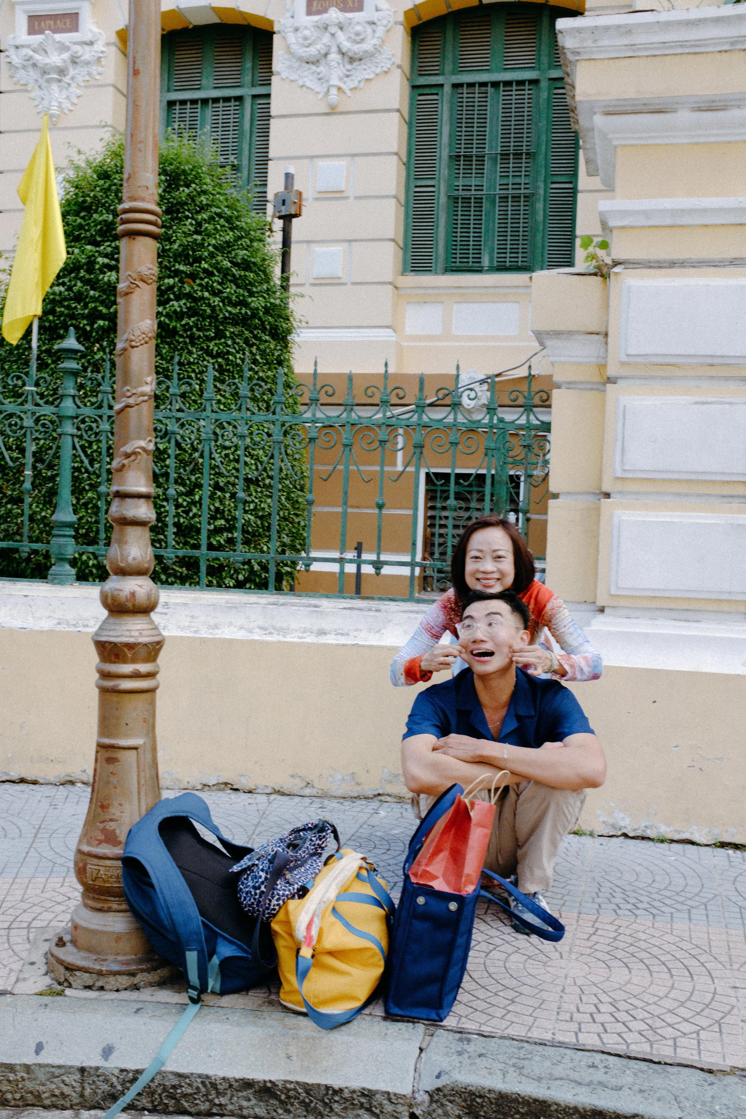 Tú, Khôi & Mẹs — Pham Si Luan Photography (28)