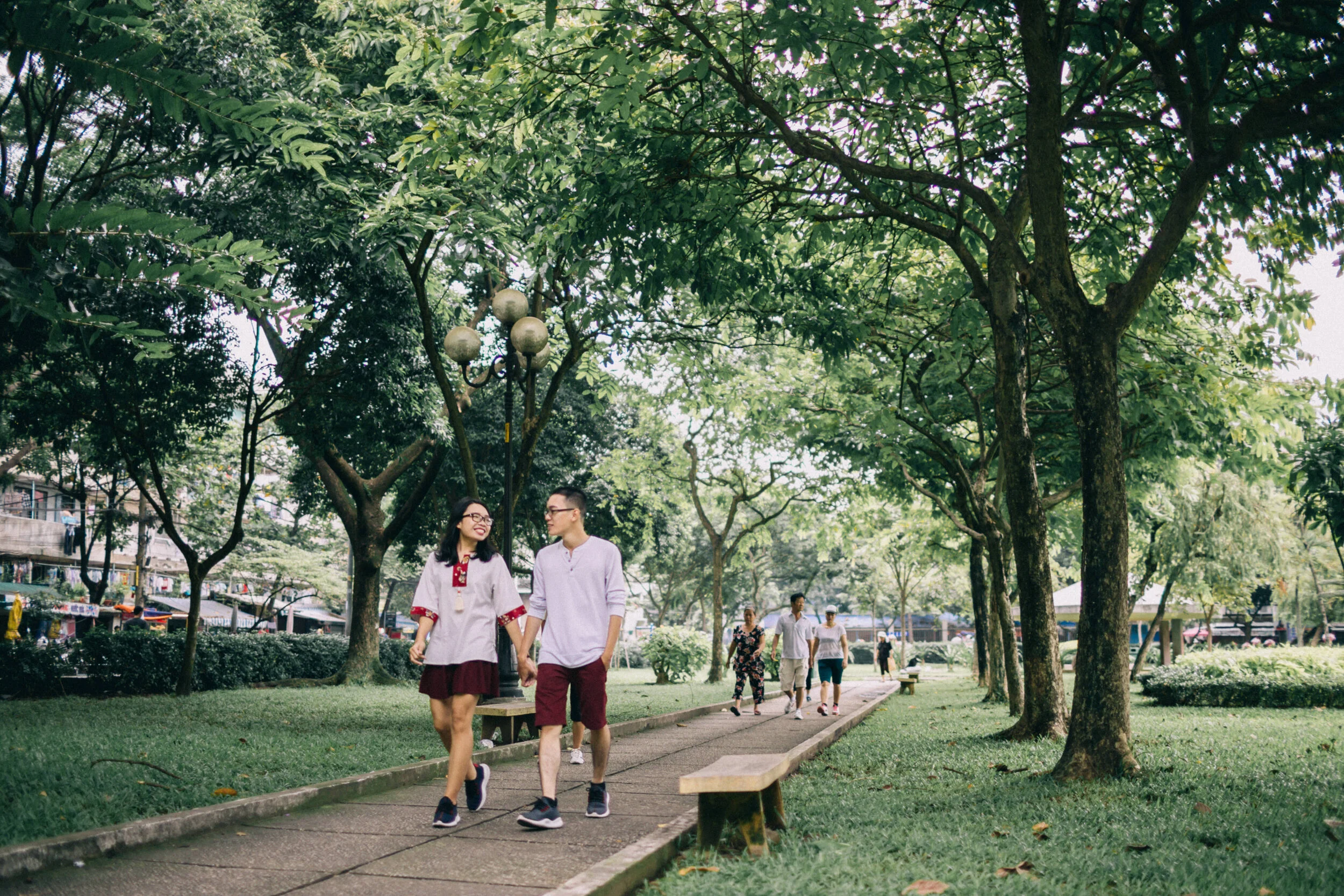 Thảo & Dũng, Couple in Sài Gòn — Pham Si Luan Photography (24)