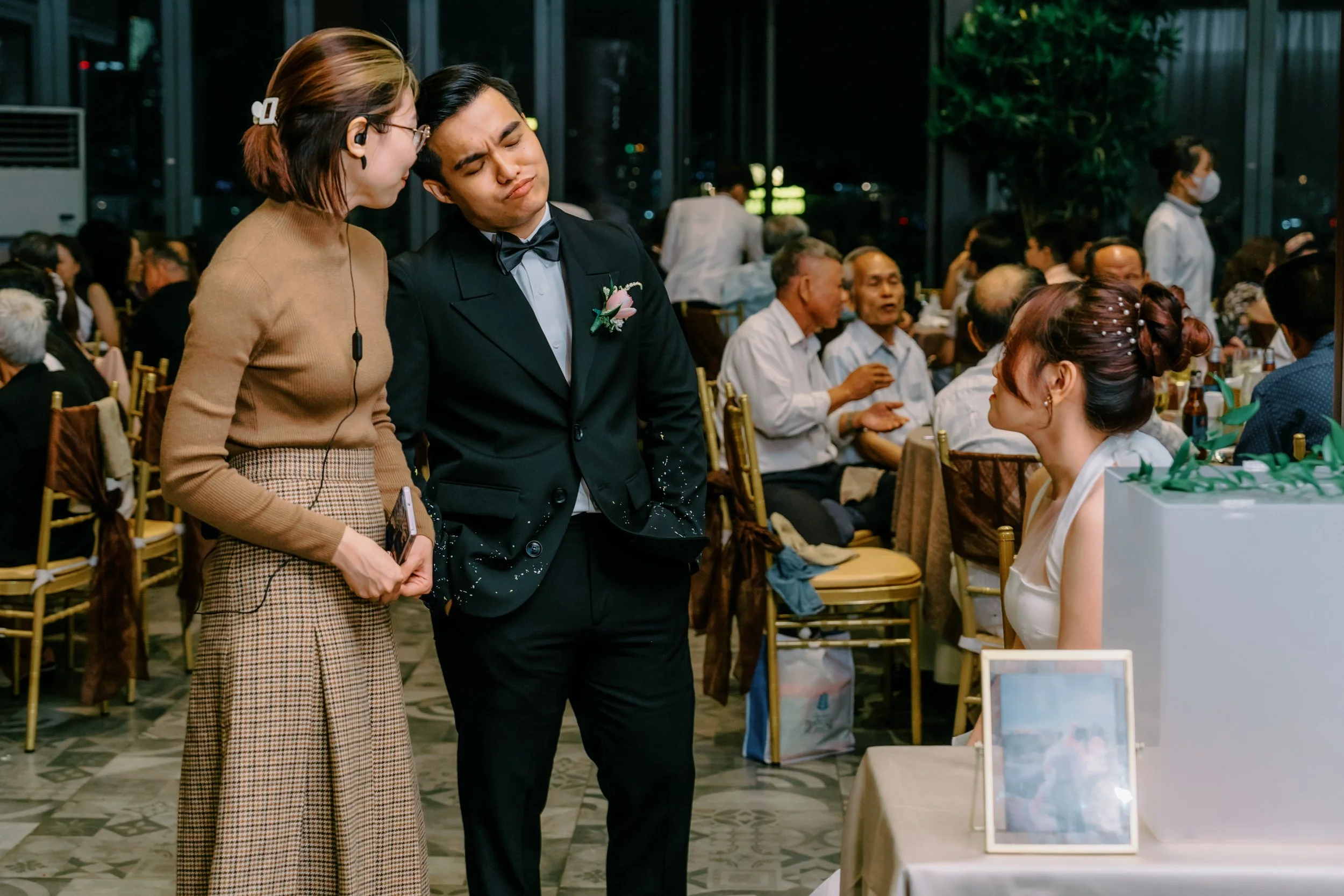 Thương & Bách, Wedding Day in Sài Gòn — Pham Si Luan Photography (57)