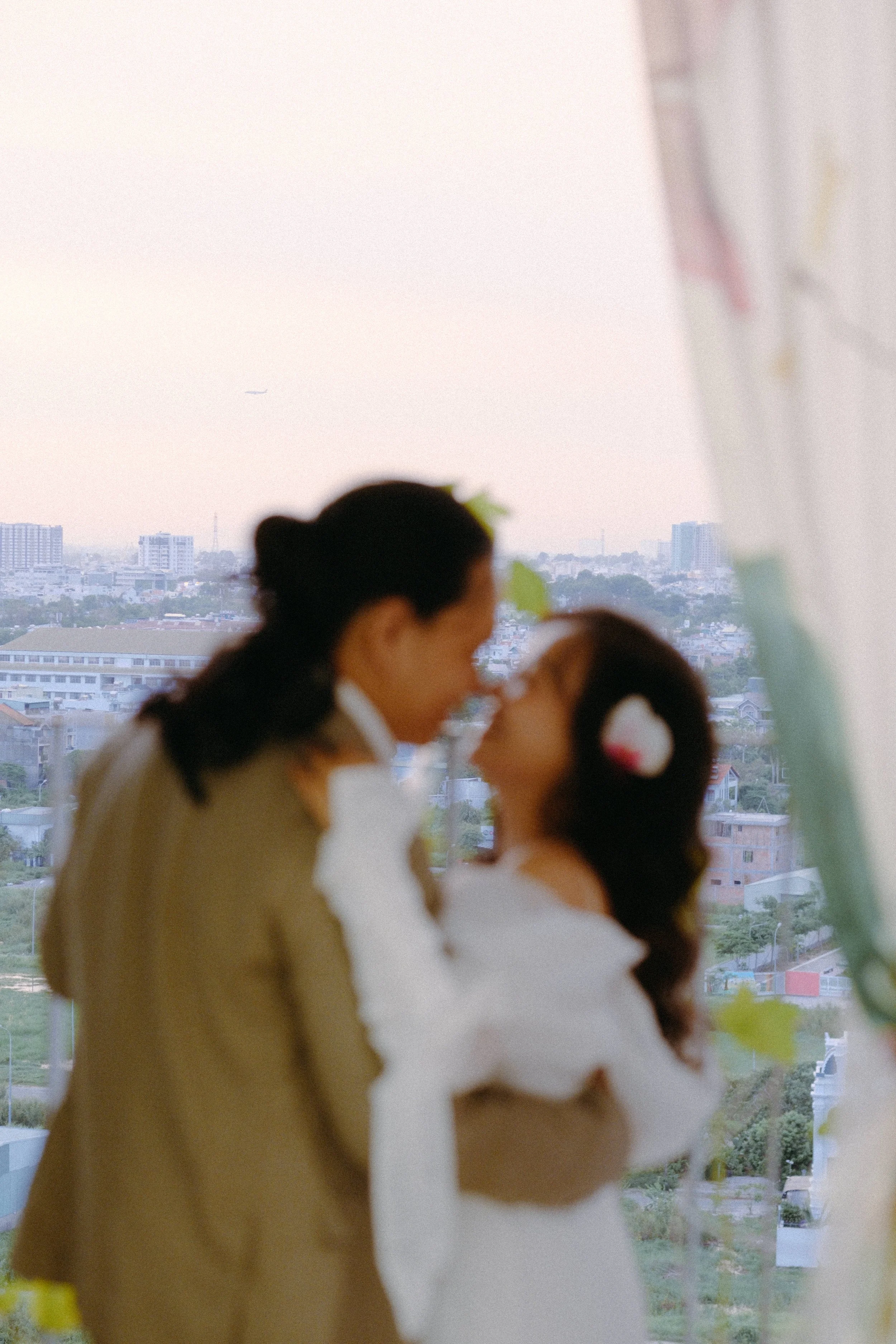 Thảo & Lâm, Pre-wedding Session at Home in Sài Gòn — Pham Si Luan Photography (104)