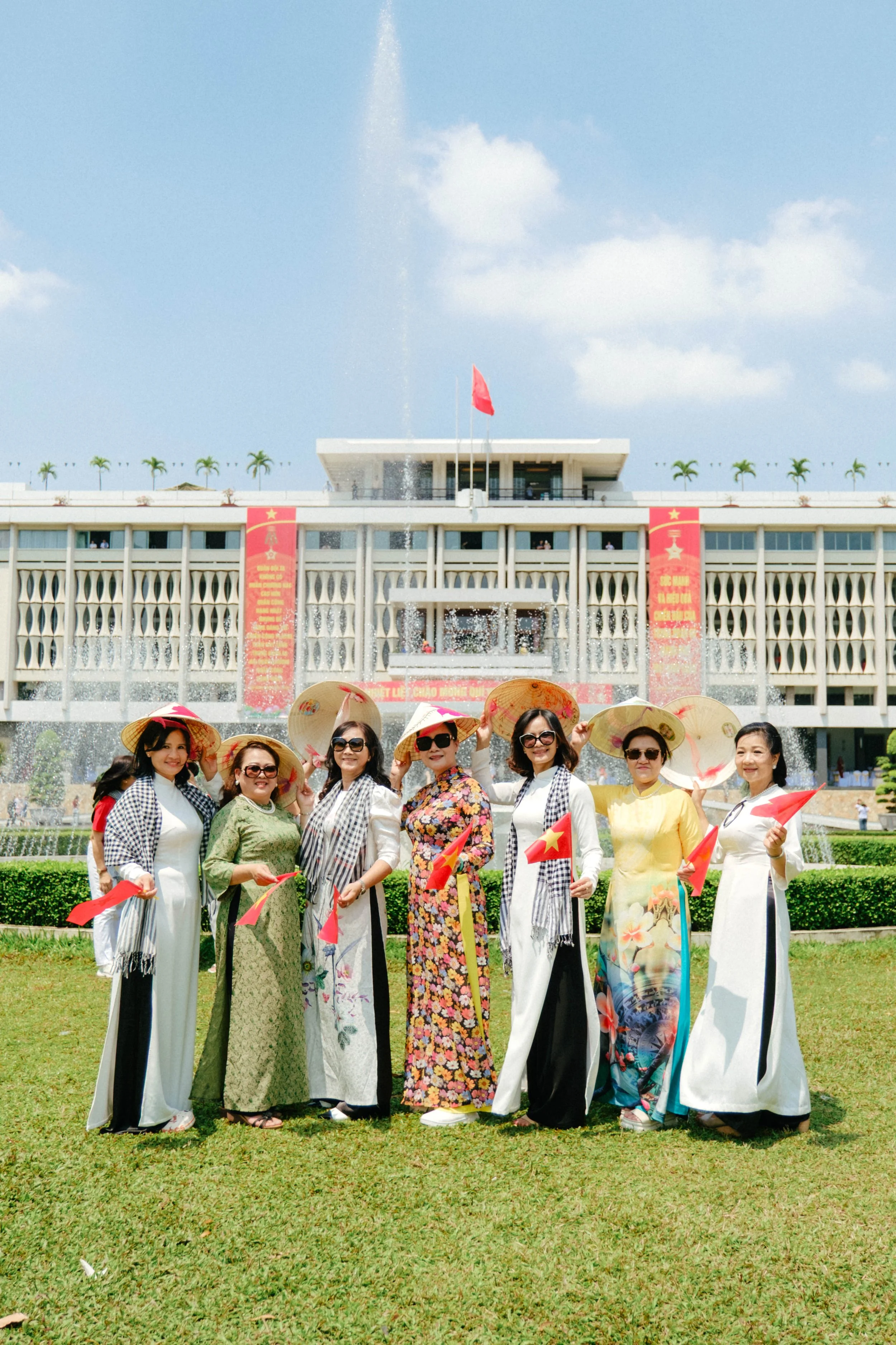 Saigon Ladies Photo Walk — Pham Si Luan Photography (22)