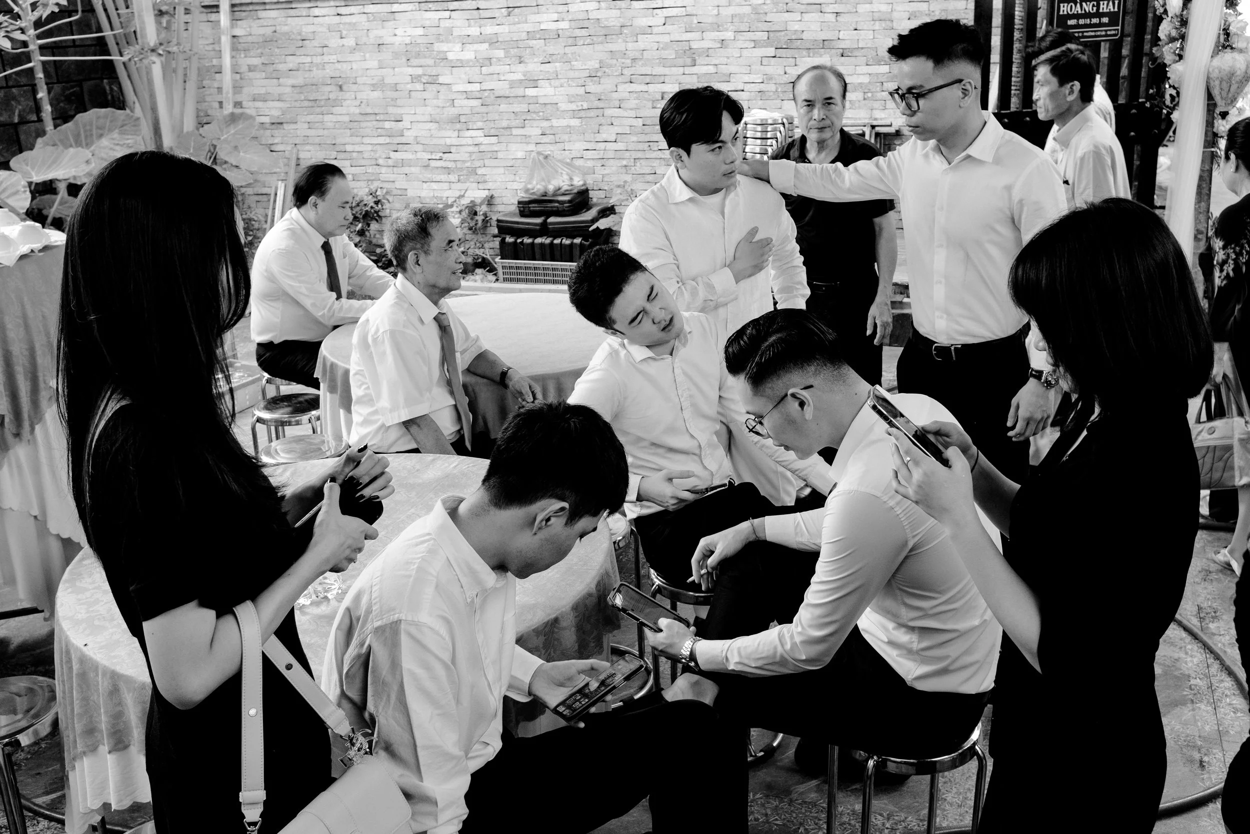 Linh & Tuấn Anh, Wedding Day in Saigon — Pham Si Luan Photography (16)