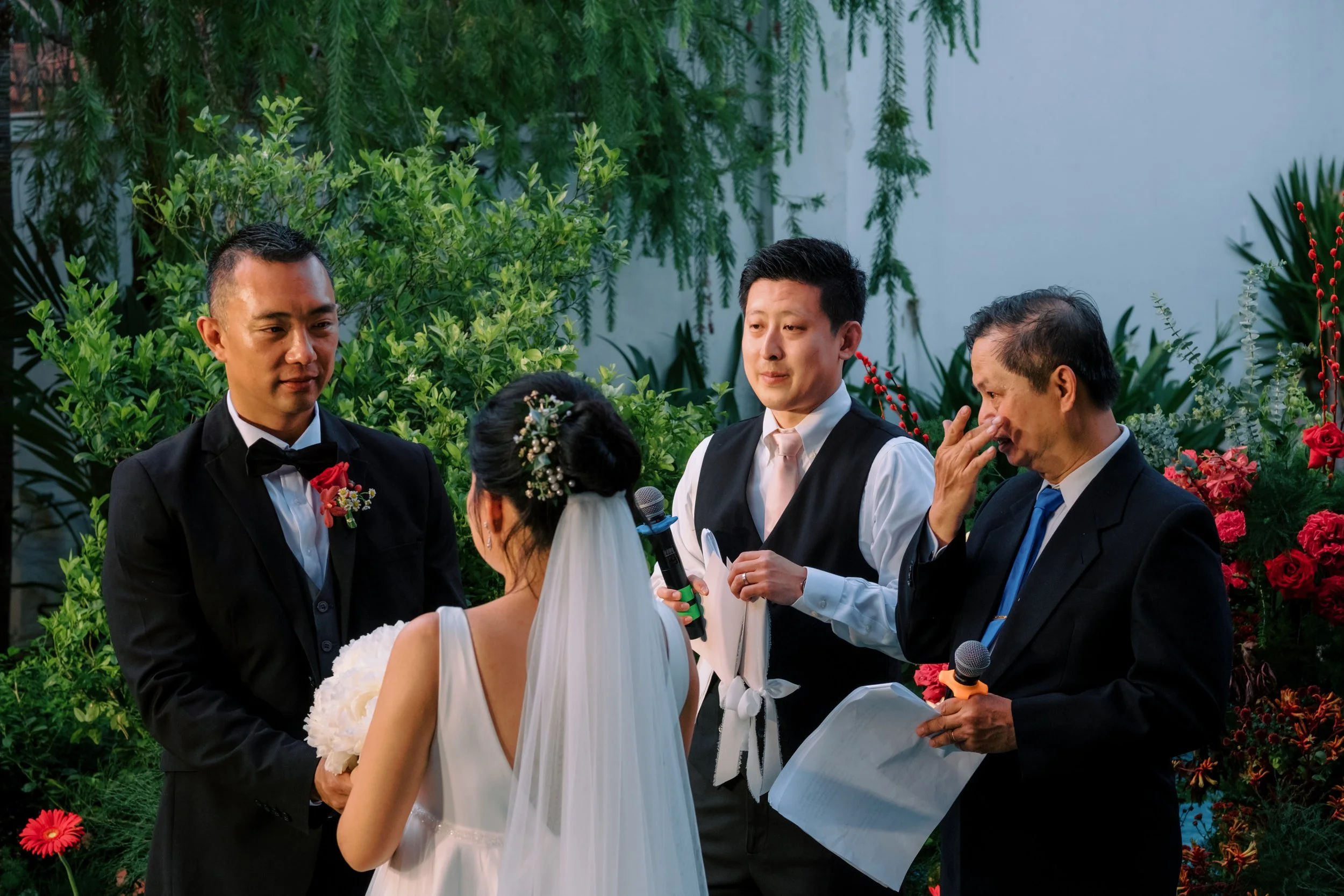 Anh Đoàn & Charles, Vow Renewal Ceremony in Sài Gòn — Pham Si Luan Photography (37)