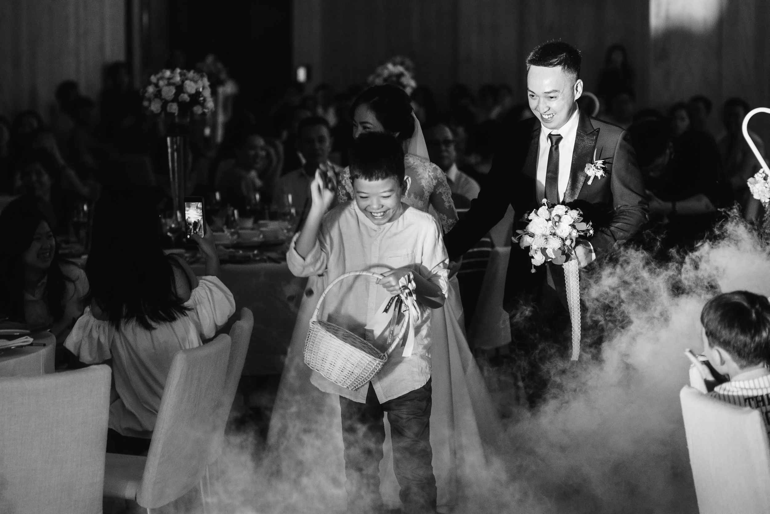 Hà & Quân, Wedding Day in Sài Gòn — Pham Si Luan Photography (82)
