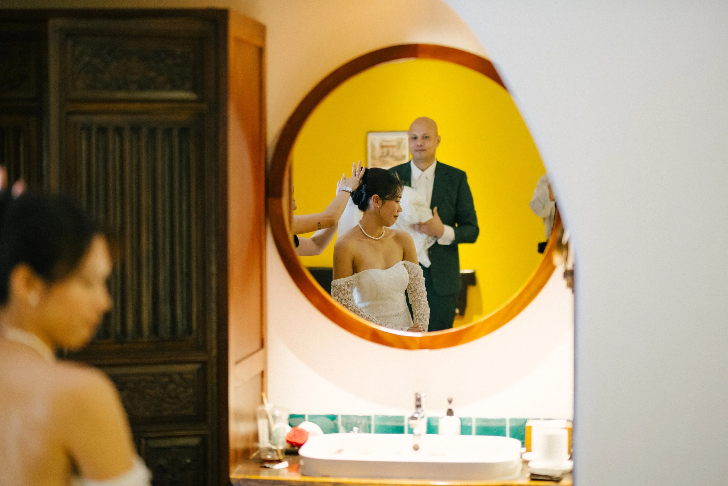 Razi & Charlie, Wedding Ceremony in Sài Gòn — Pham Si Luan Photography (122)