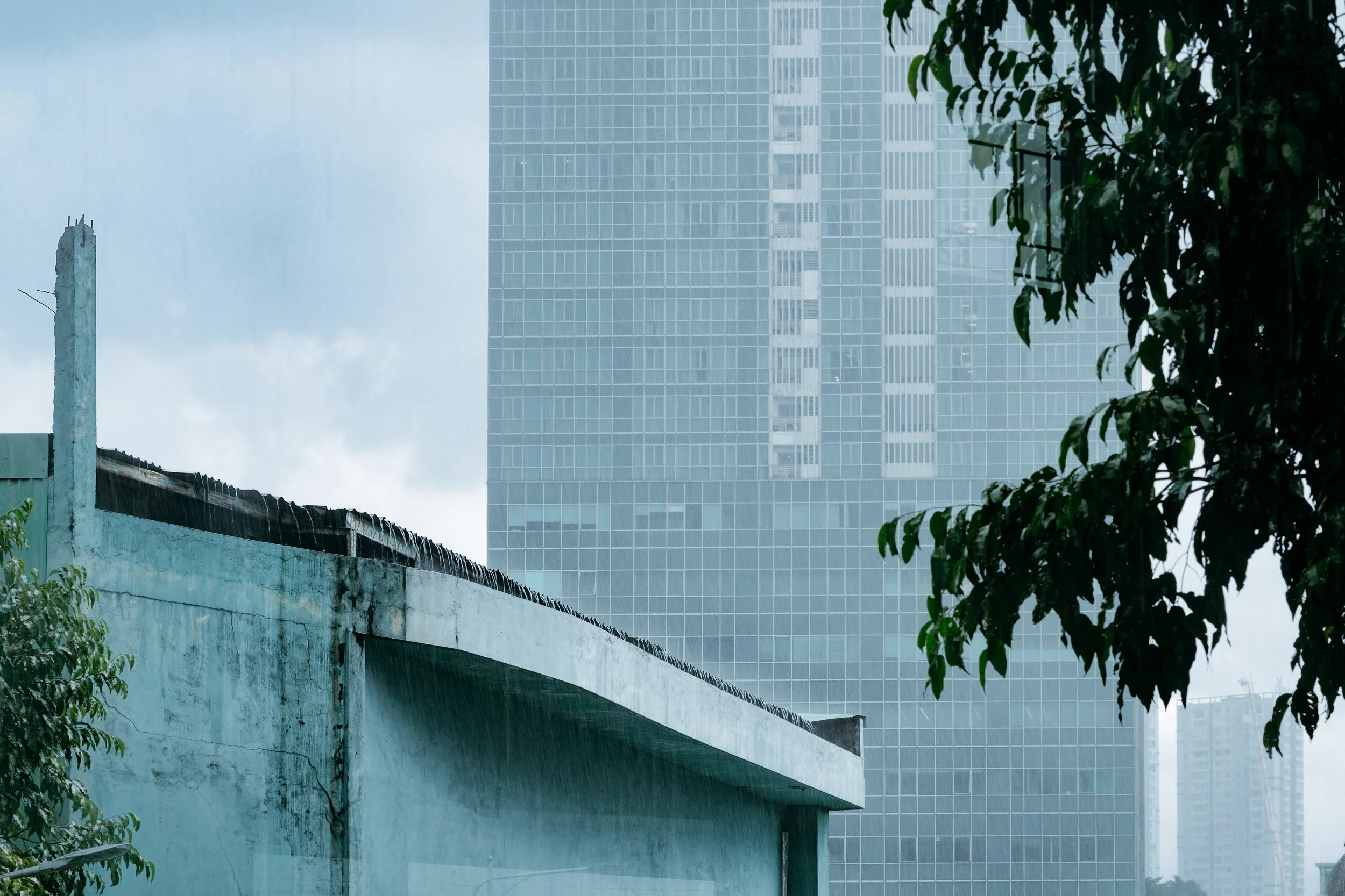 Phuong & Huy, Wedding Day in Saigon — Pham Si Luan Photography (87)