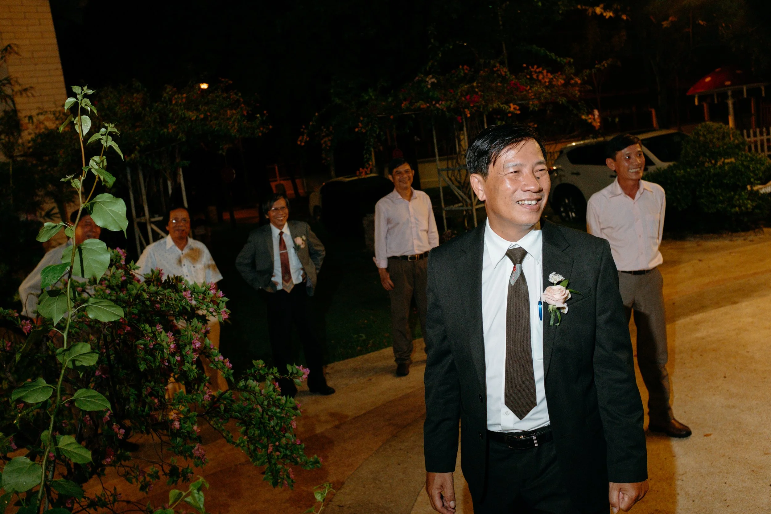 Phuong & Huy, Wedding Day in Saigon — Pham Si Luan Photography (143)