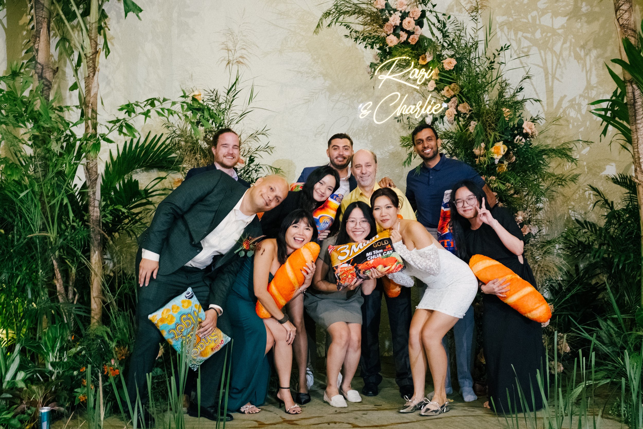 Razi & Charlie, Wedding Ceremony in Sài Gòn — Pham Si Luan Photography (154)