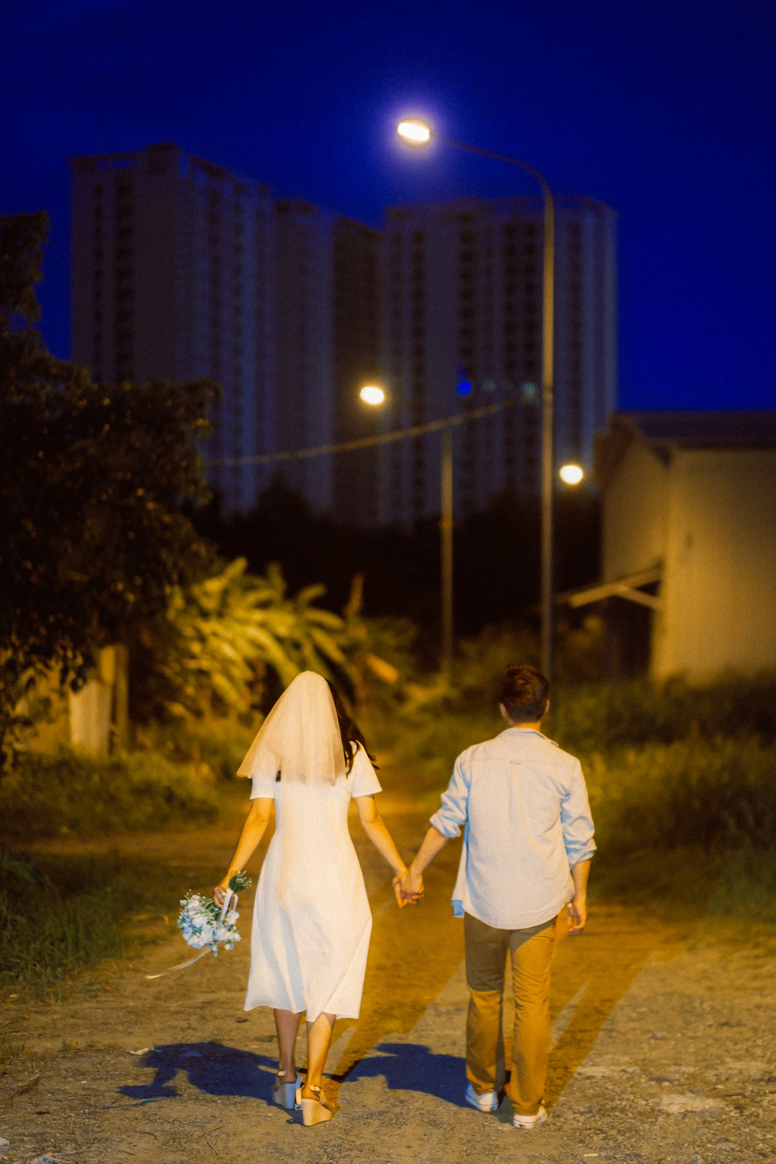 Thanh & Kaden, Pre-wedding in Sài Gòn — Pham Si Luan Photography (50)