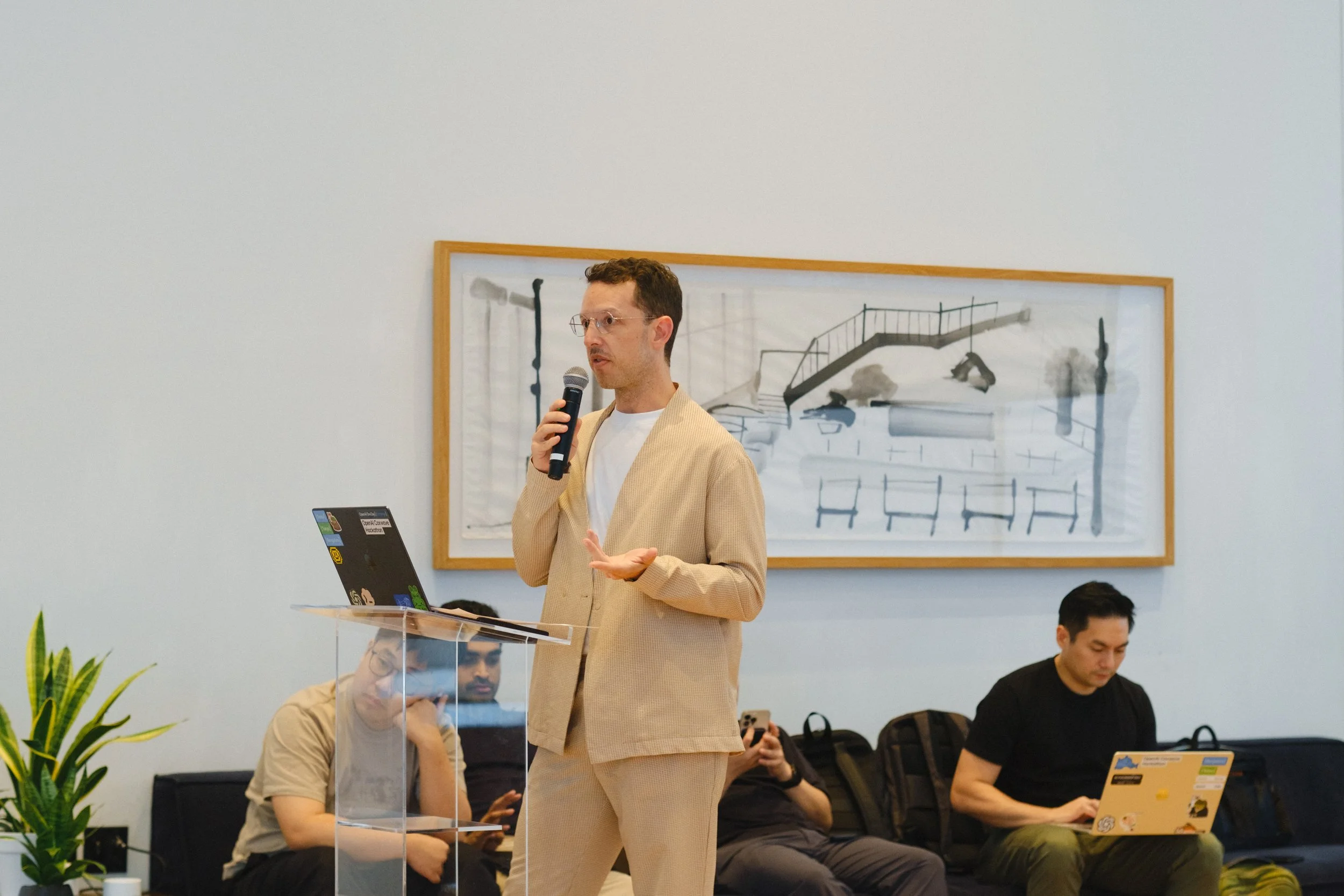 Build in Vietnam with OpenAI & AVV, At The Sentry C — Pham Si Luan Photography (25)