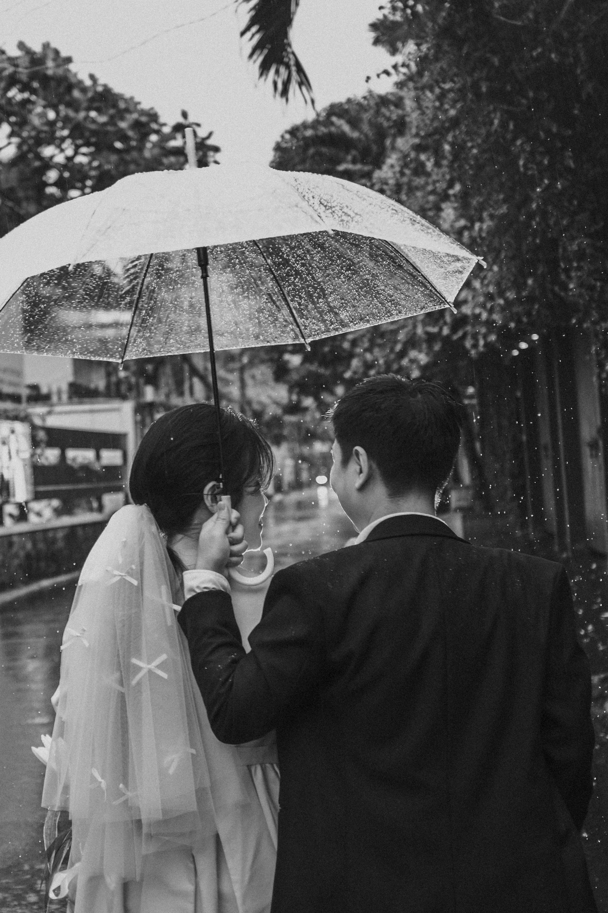 Vy & Thắng, Pre-wedding Session in Sài Gòn — Pham Si Luan Photography (20)