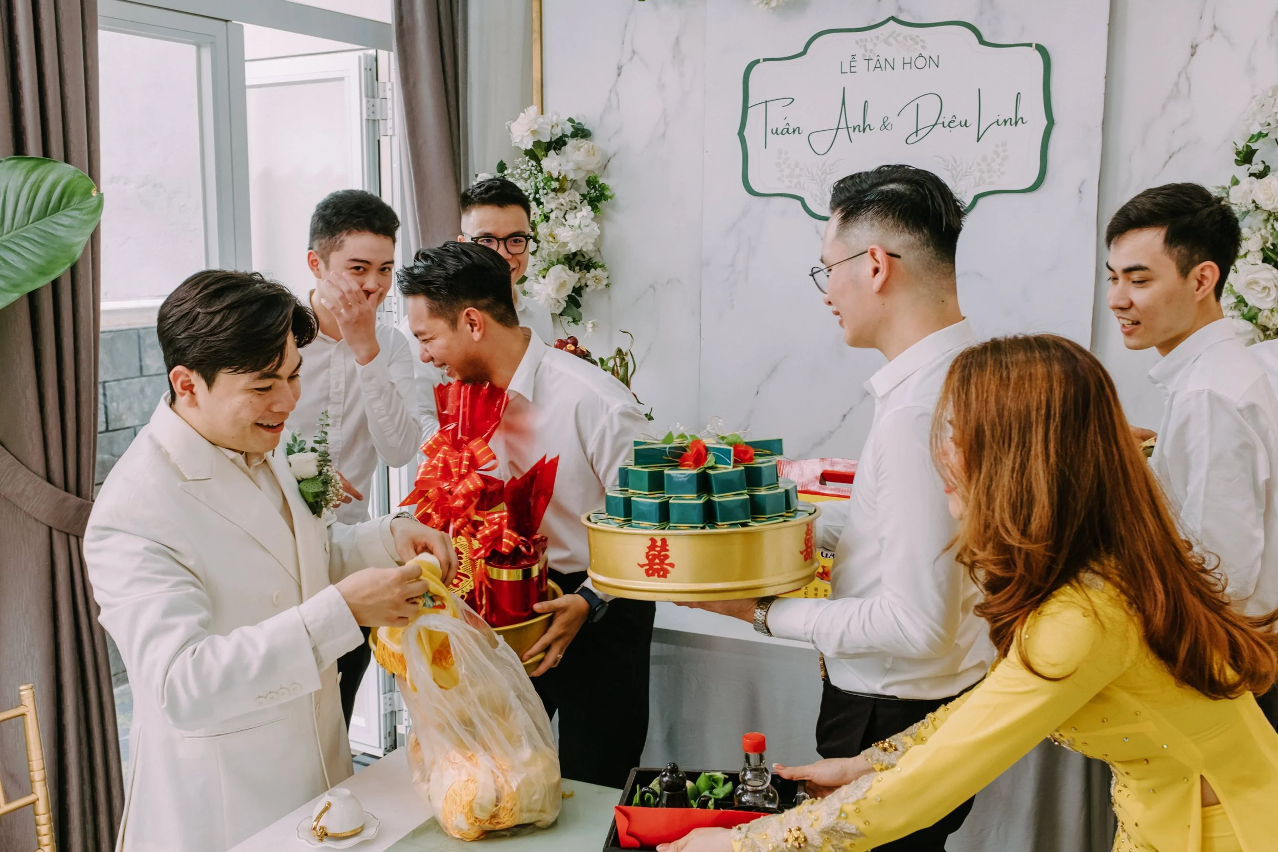 Linh & Tuấn Anh, Wedding Day in Saigon — Pham Si Luan Photography (22)