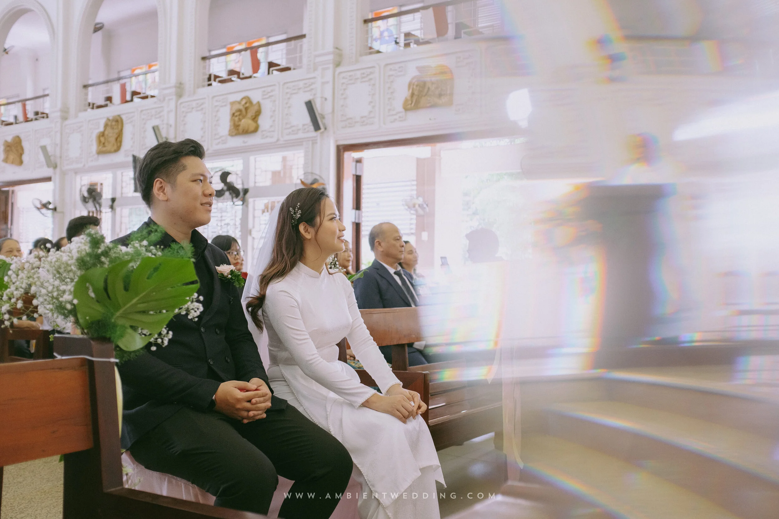 Nhung & Nguyên, Church Wedding Ceremony in Sài Gòn — Pham Si Luan Photography (31)