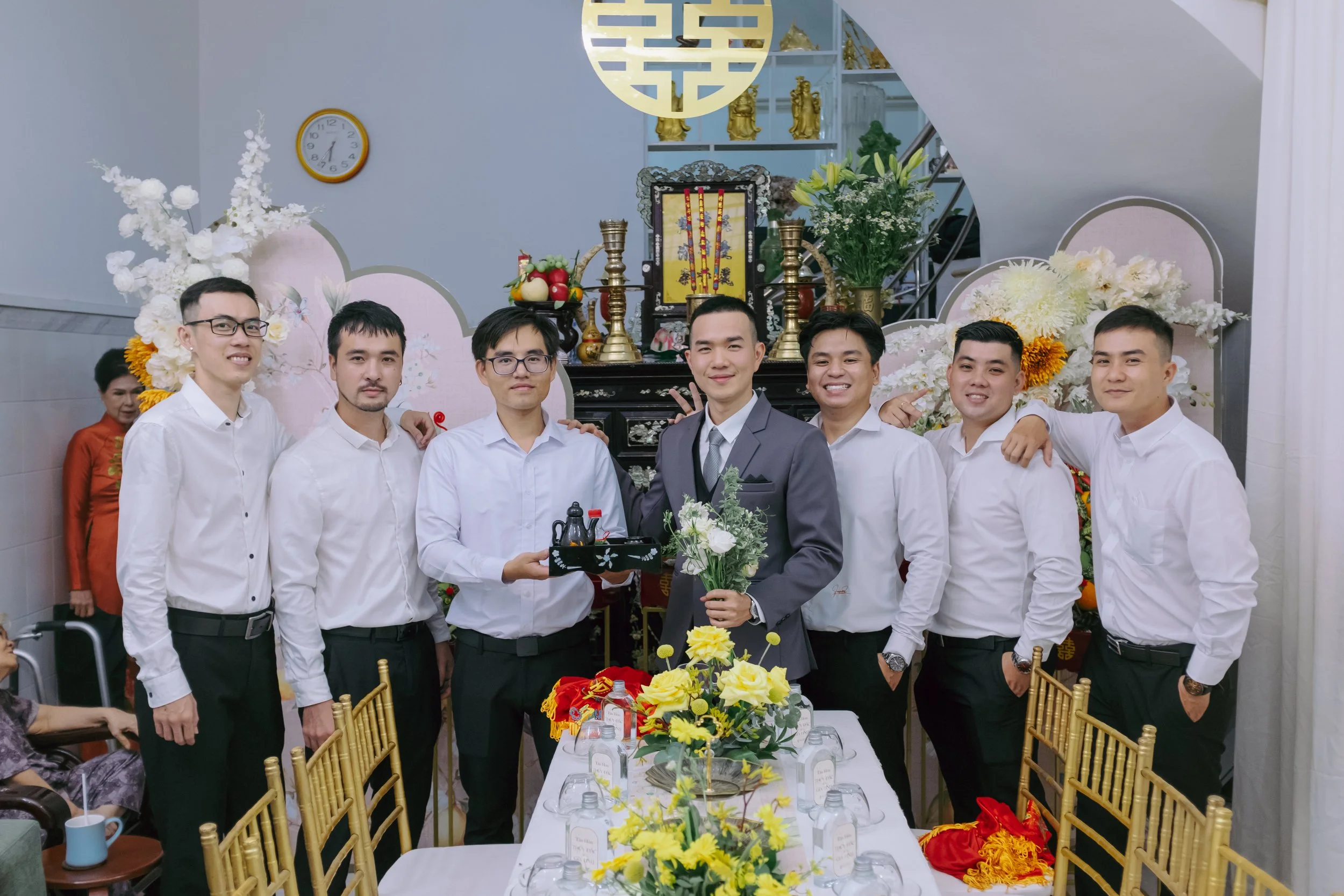 Linh & Đắc, Wedding Day in Saigon — Pham Si Luan Photography (11)