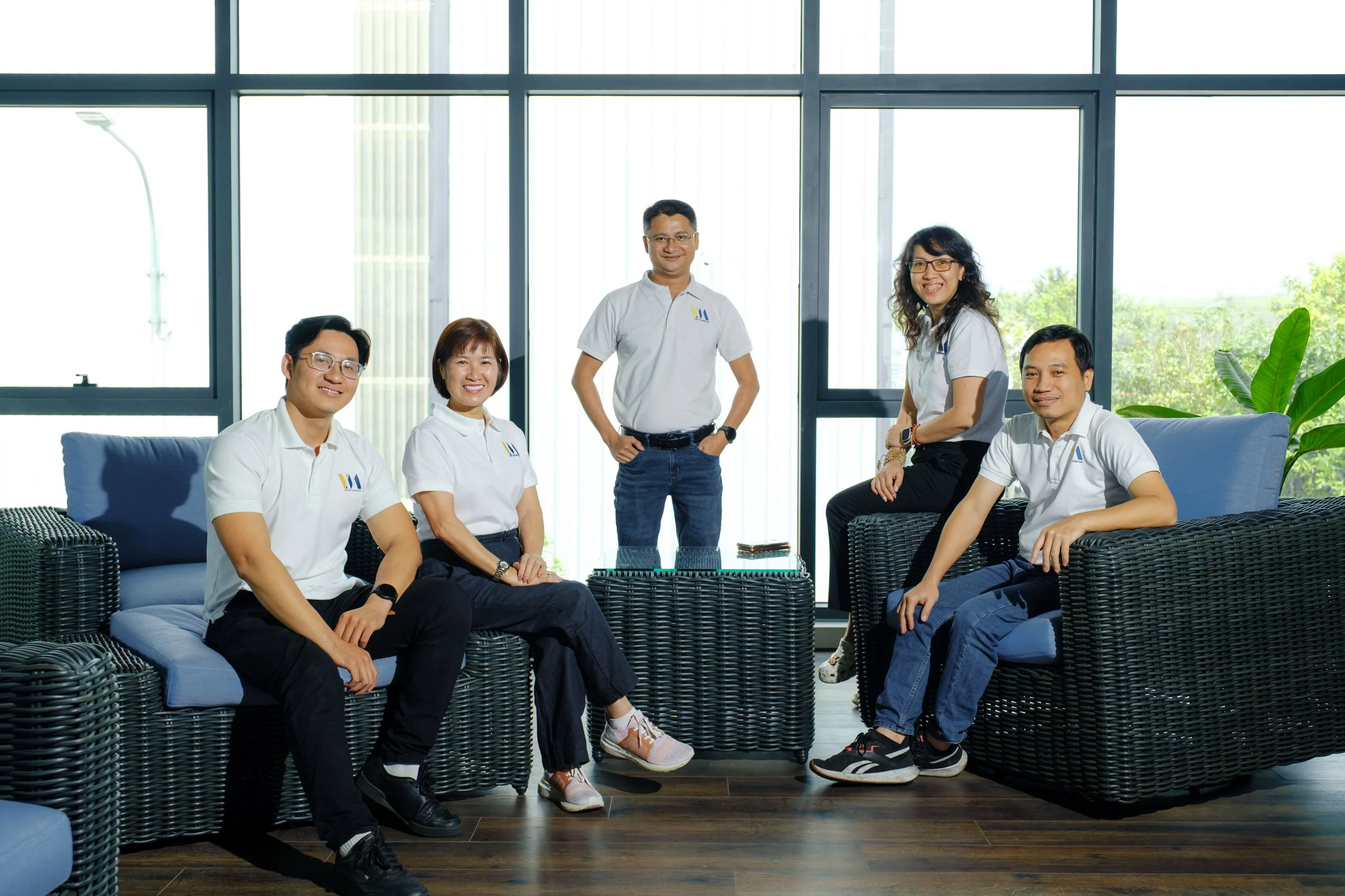 Corporate Portraits of VMD JSC's Leadership and Office — Pham Si Luan Photography (15)