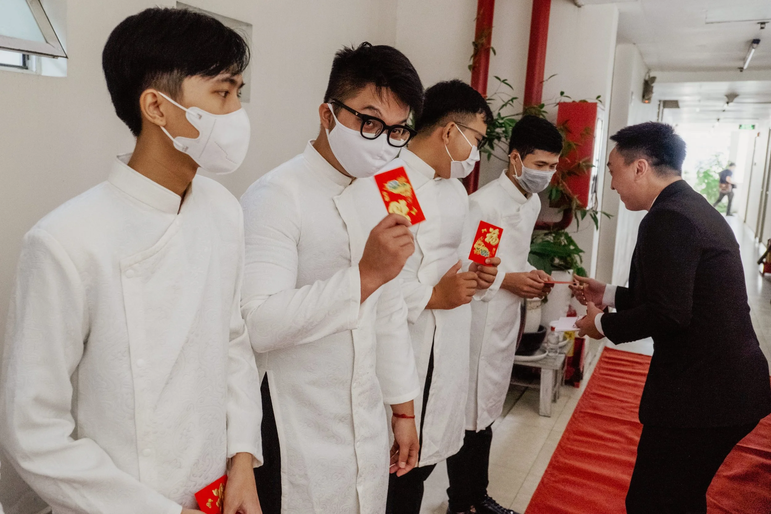 Hà & Quân, Wedding Day in Sài Gòn — Pham Si Luan Photography (49)