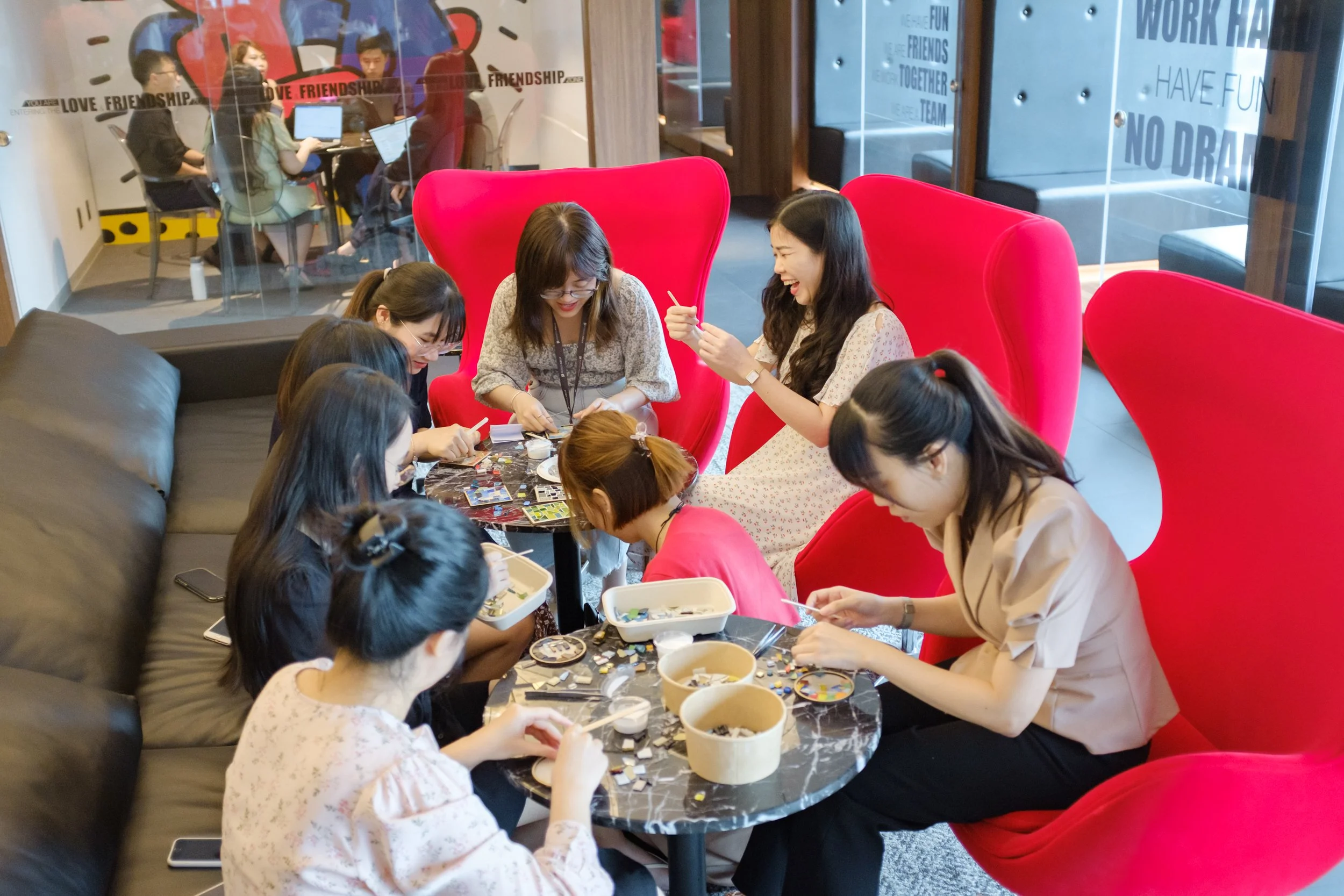 Work and Smile - Internal Launch PERSOLKELLY Vietnam — Pham Si Luan Photography (24)