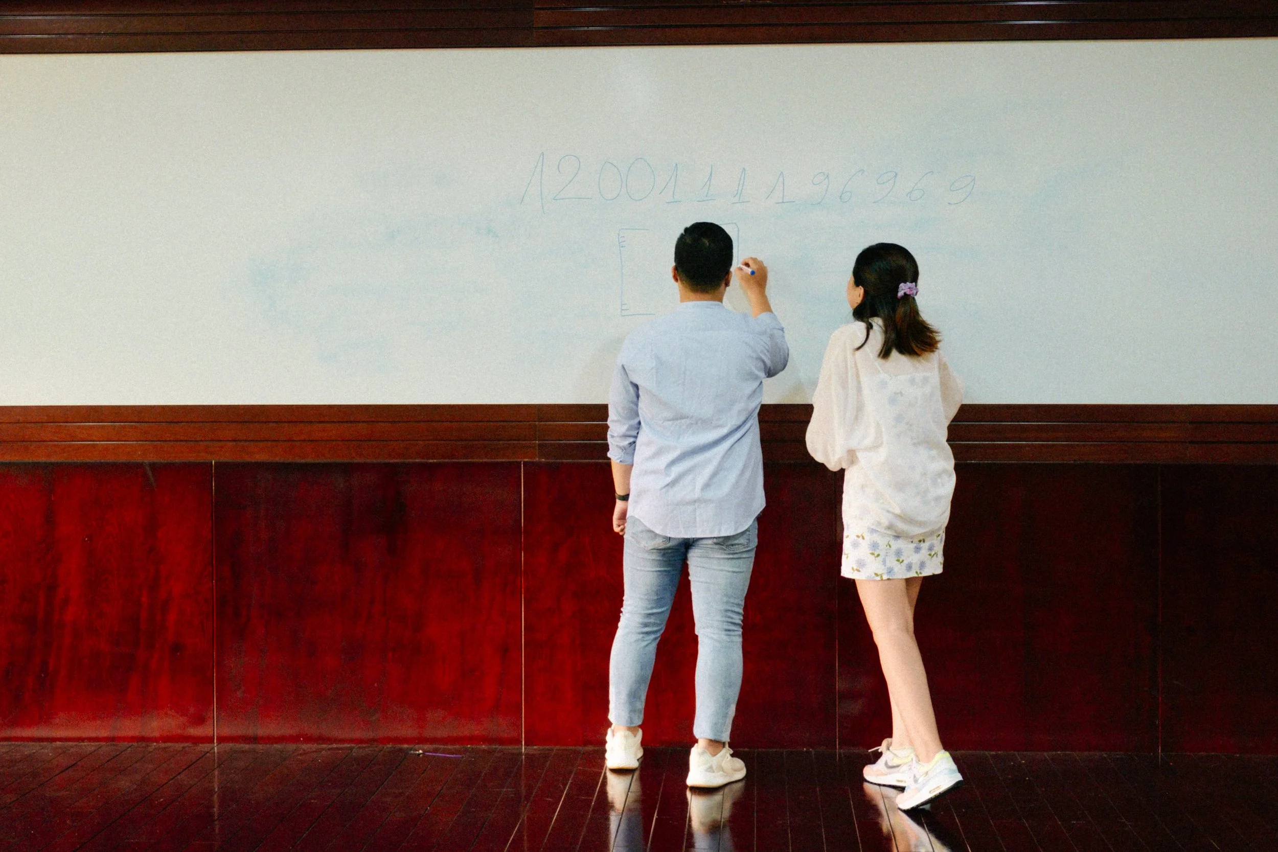 Thư & Tuấn, Pre-wedding at International University (IU) — Pham Si Luan Photography (18)