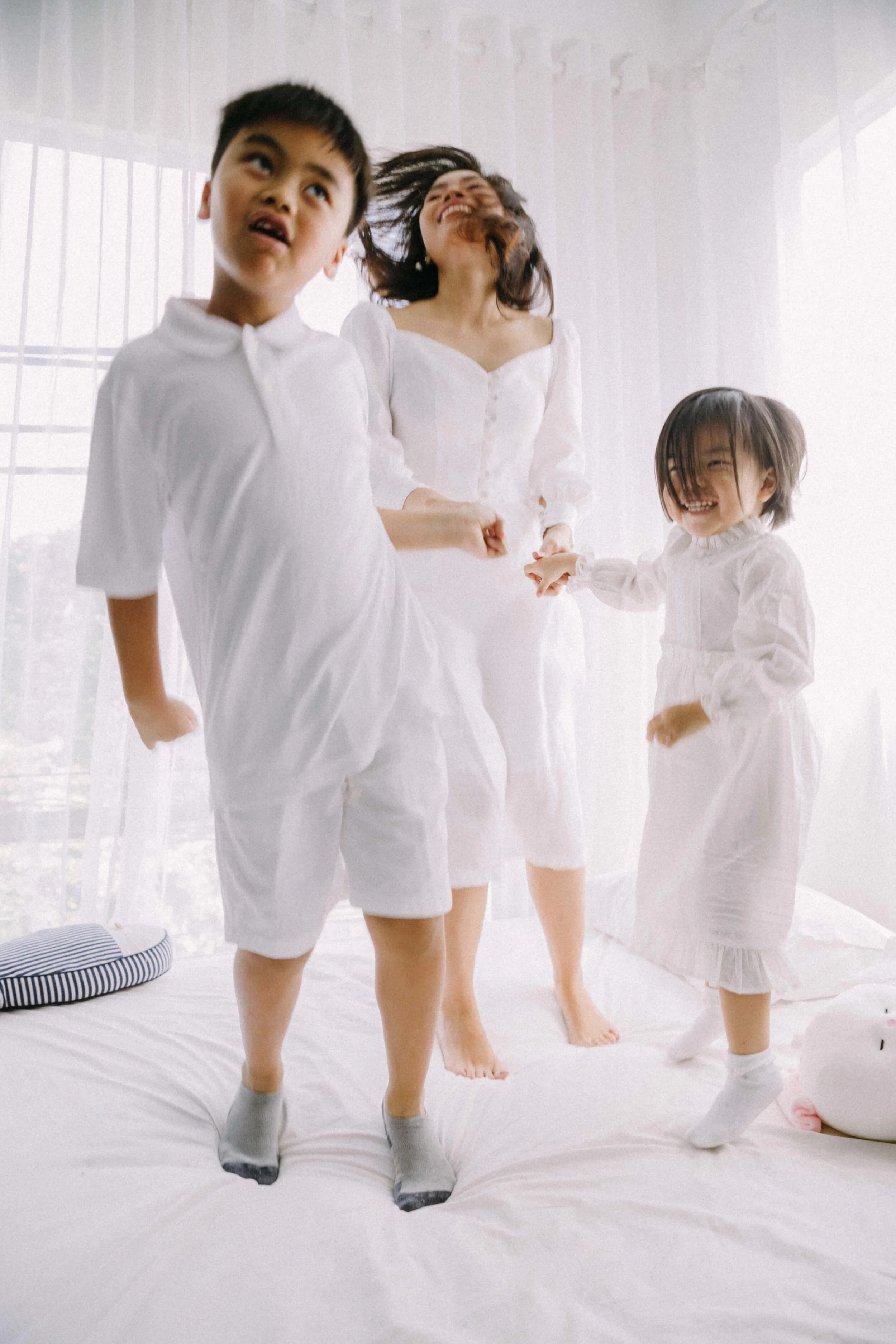 ChiTramFamilyPortrait_00060.jpg