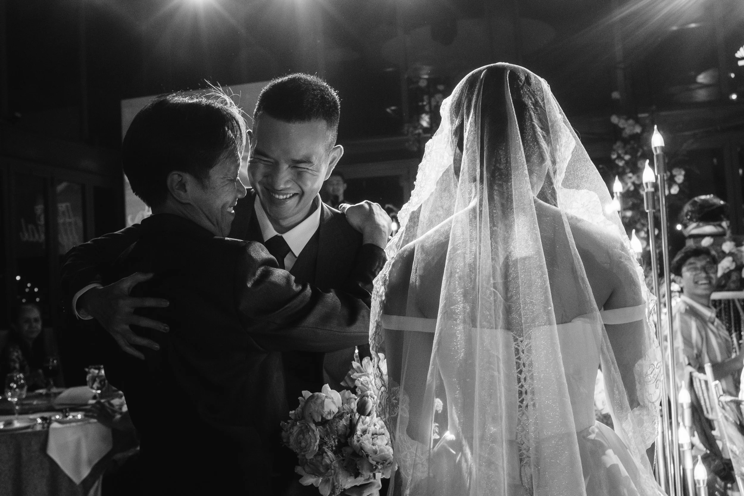 Linh & Đắc, Wedding Day in Saigon — Pham Si Luan Photography (108)
