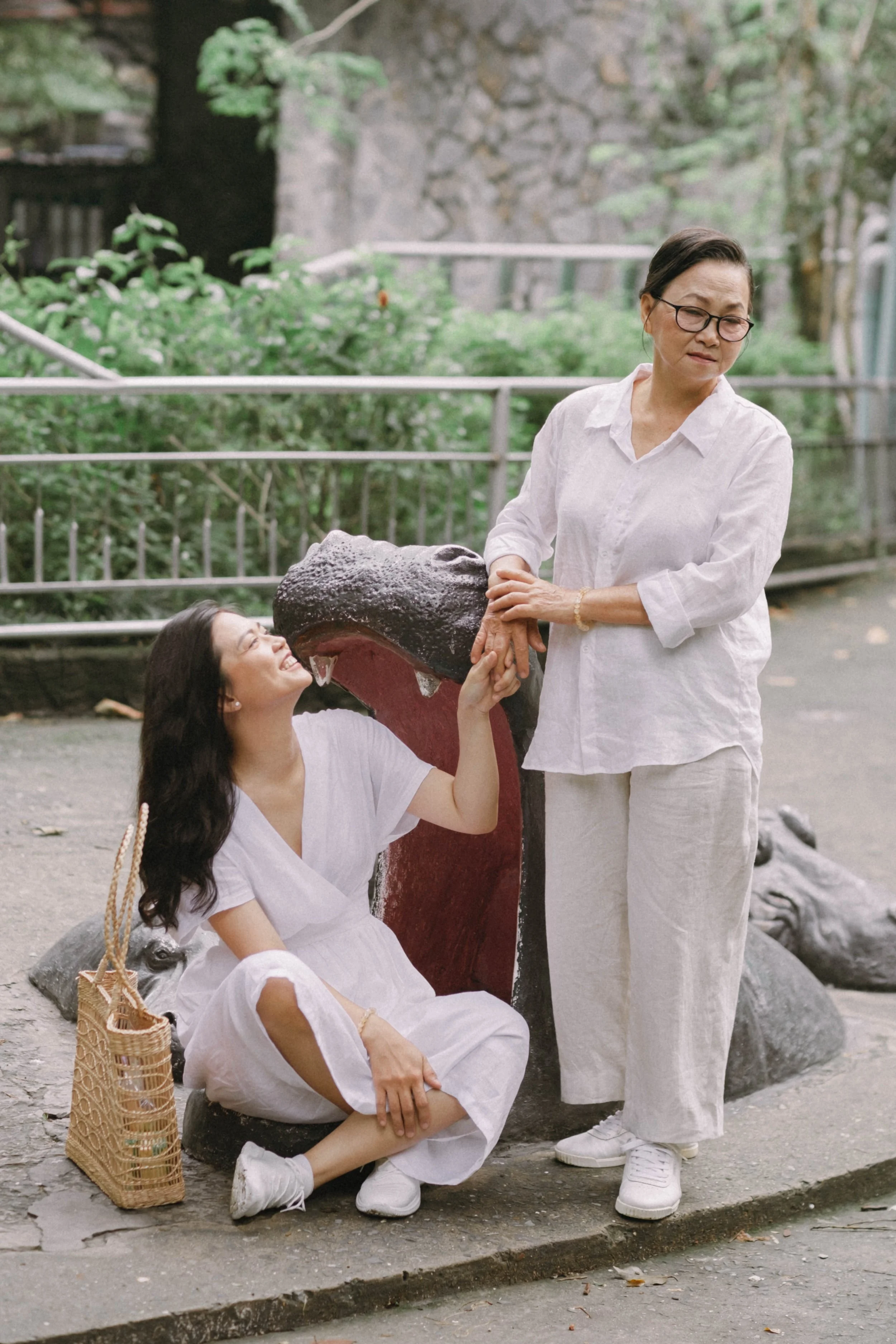 Chị Trang & Cô Năm — Pham Si Luan Photography (32)