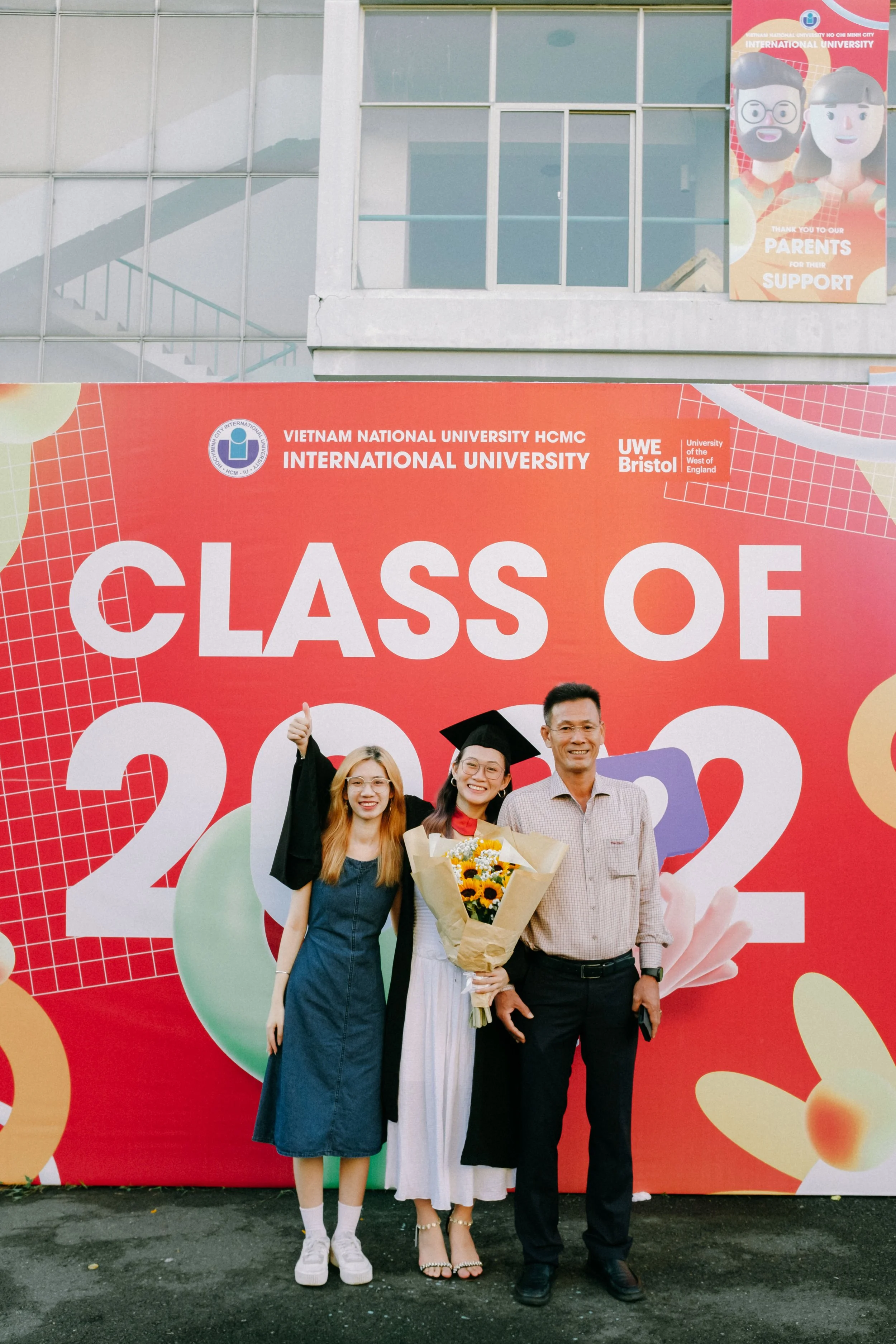 Graduation Day of Vi — Pham Si Luan Photography (6)