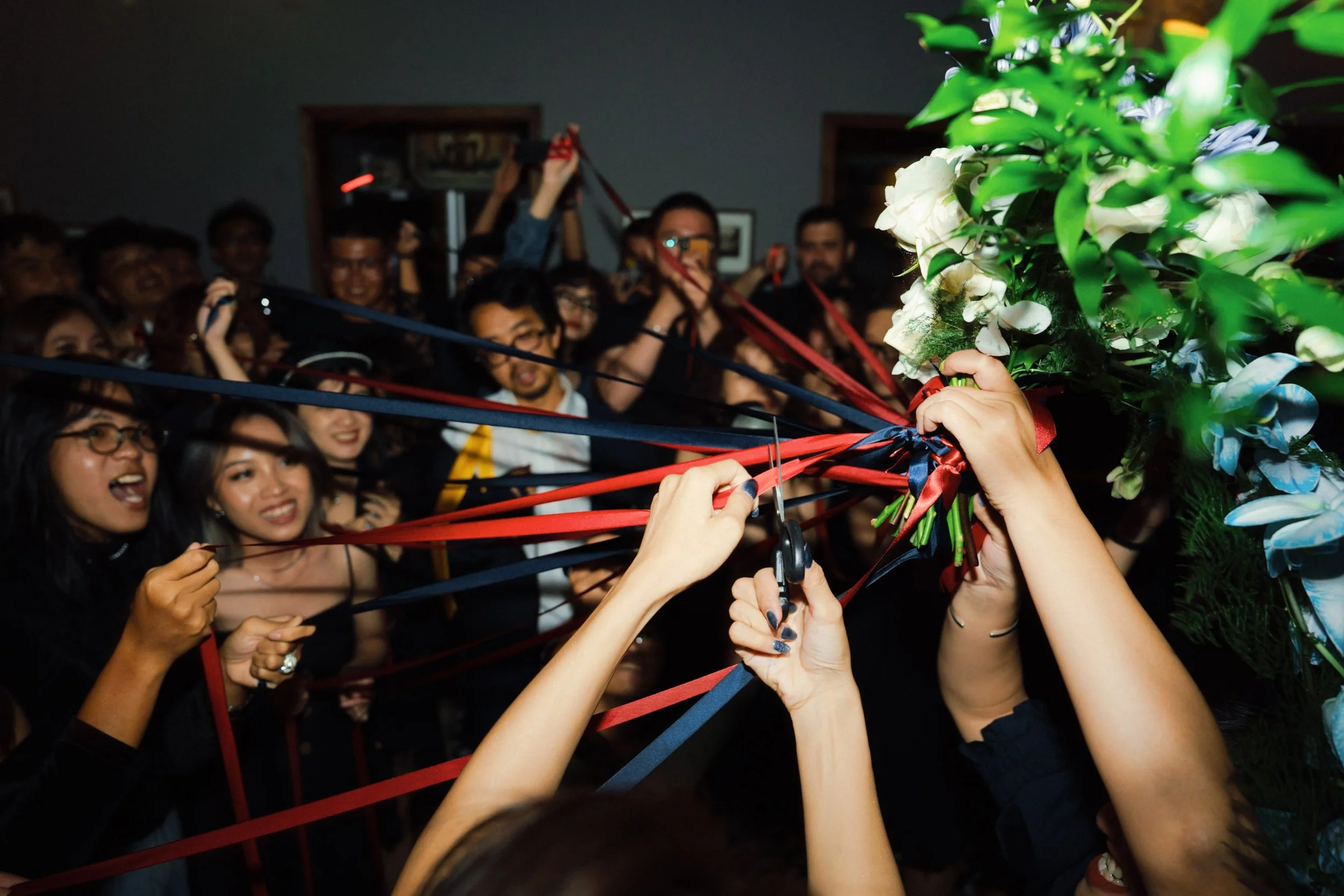 Kim Anh & Tuân, Wedding Day in Sài Gòn — Pham Si Luan Photography (97)