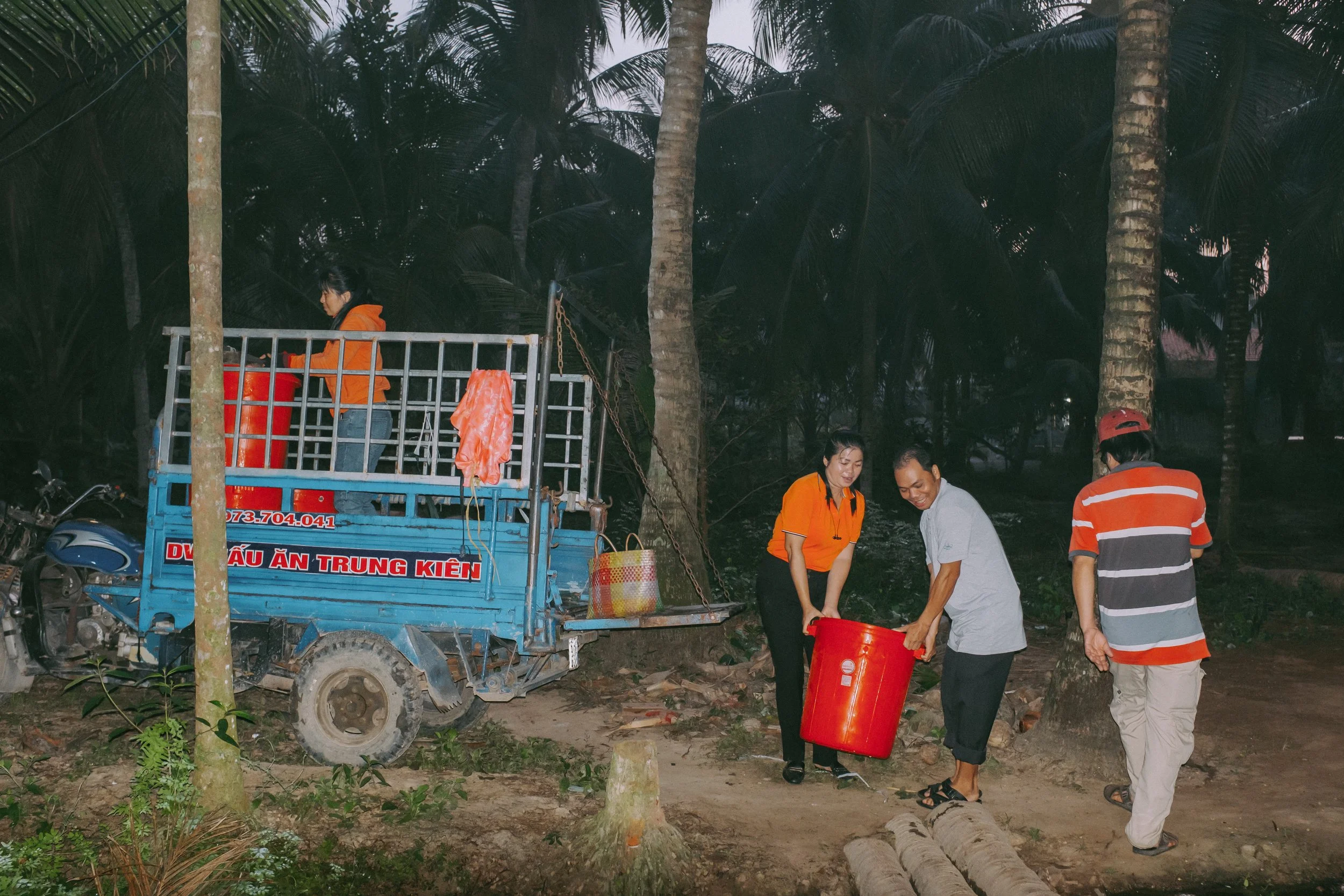 Thư & Đức, Wedding Day in Bến Tre — Pham Si Luan Photography (8)