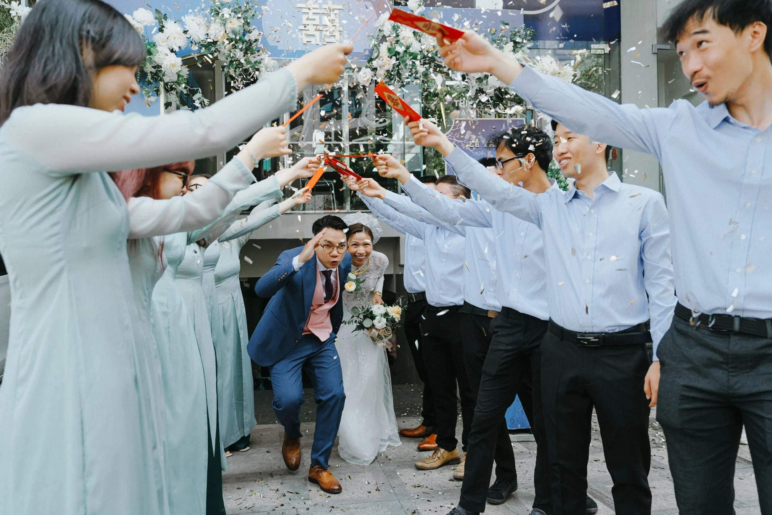 Kim Anh & Tuân, Wedding Day in Sài Gòn — Pham Si Luan Photography (39)