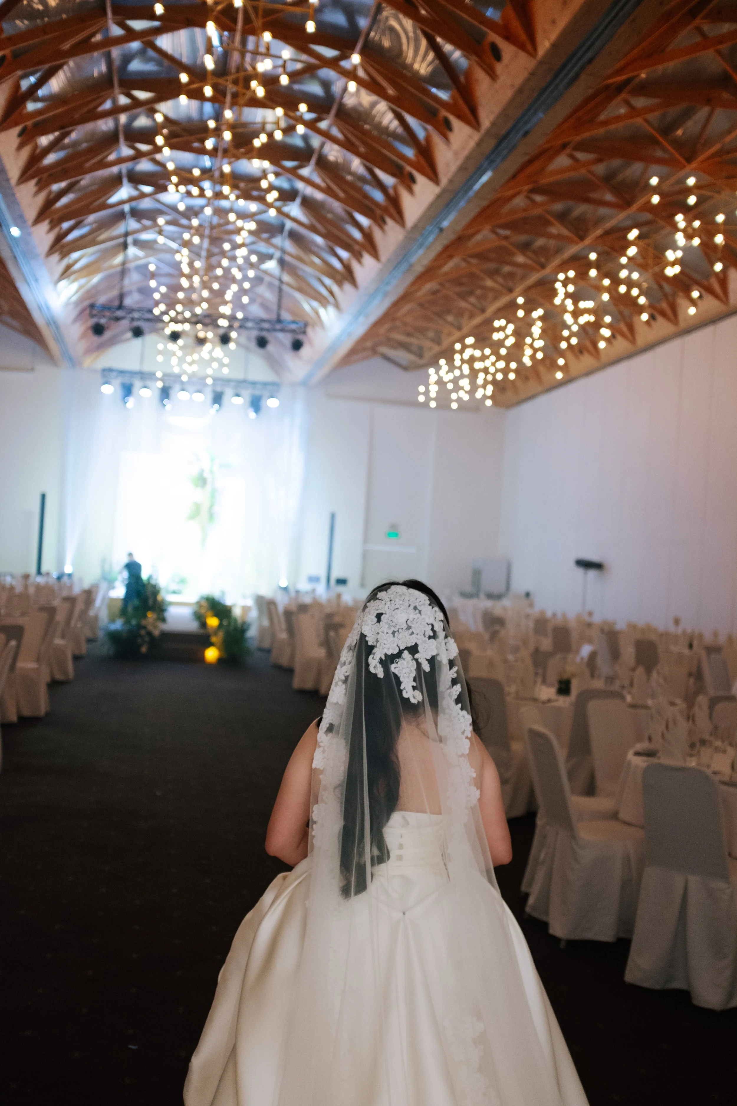Thư & Toàn, Wedding Reception at White Palace — Pham Si Luan Photography (5)