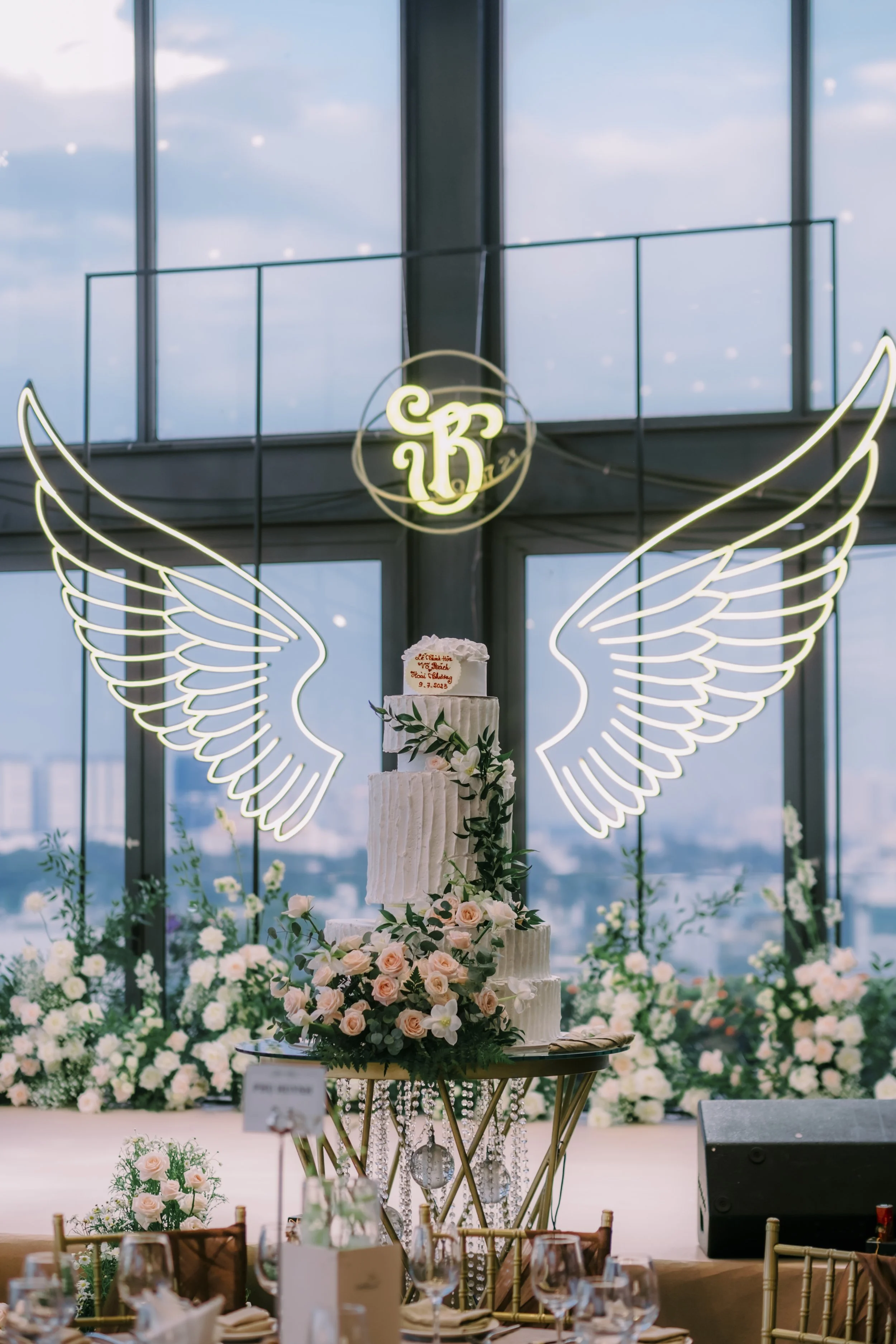 Thương & Bách, Wedding Day in Sài Gòn — Pham Si Luan Photography (33)