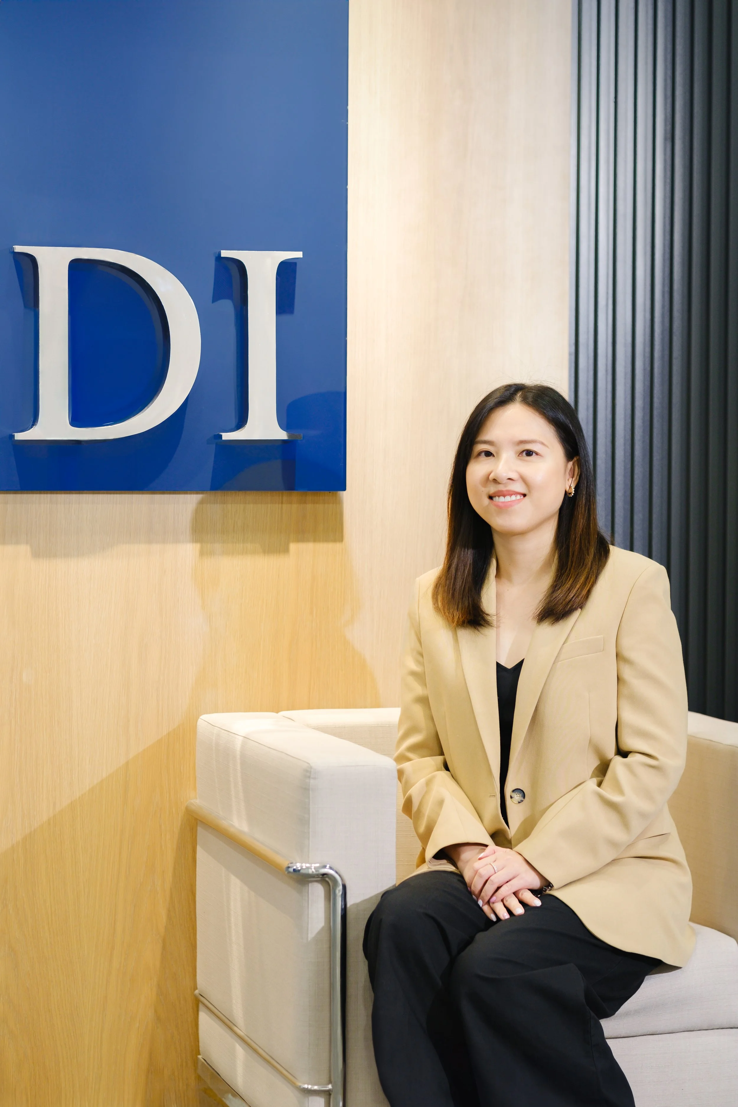 Corporate Shoot for Dream Incubator Vietnam — Pham Si Luan Photography (2)