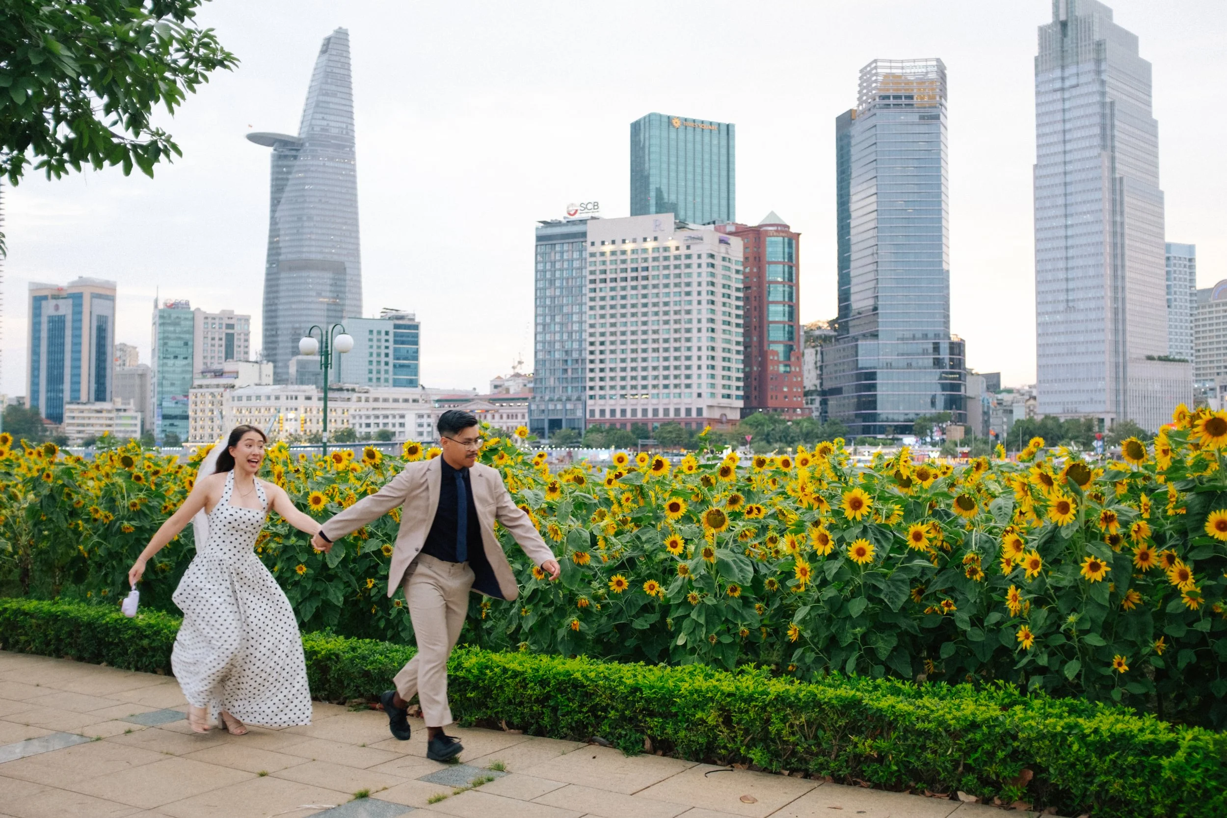 Naomi & Vincent, Saigon Homecoming — Pham Si Luan Photography (40)