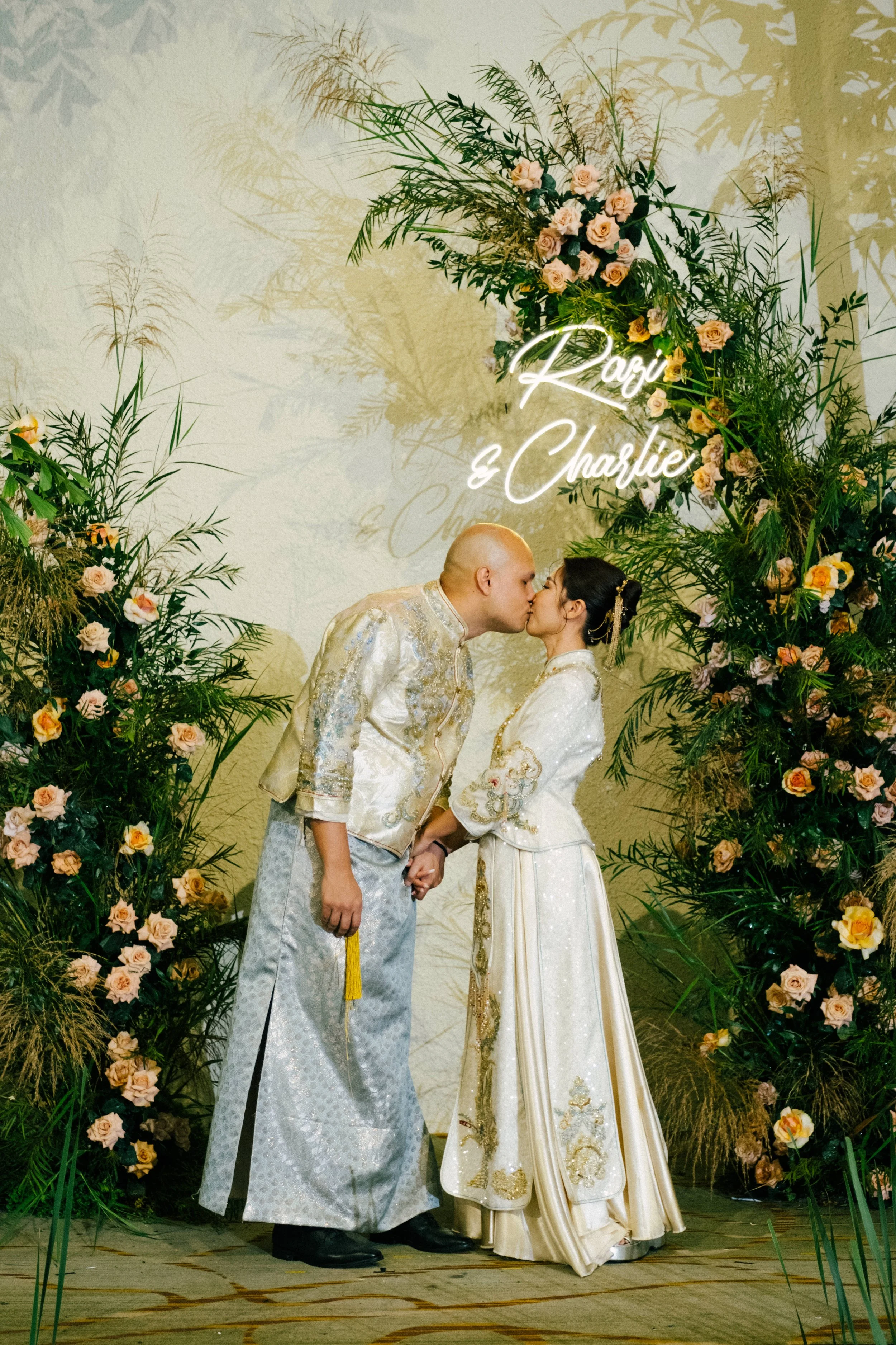 Razi & Charlie, Wedding Ceremony in Sài Gòn — Pham Si Luan Photography (44)